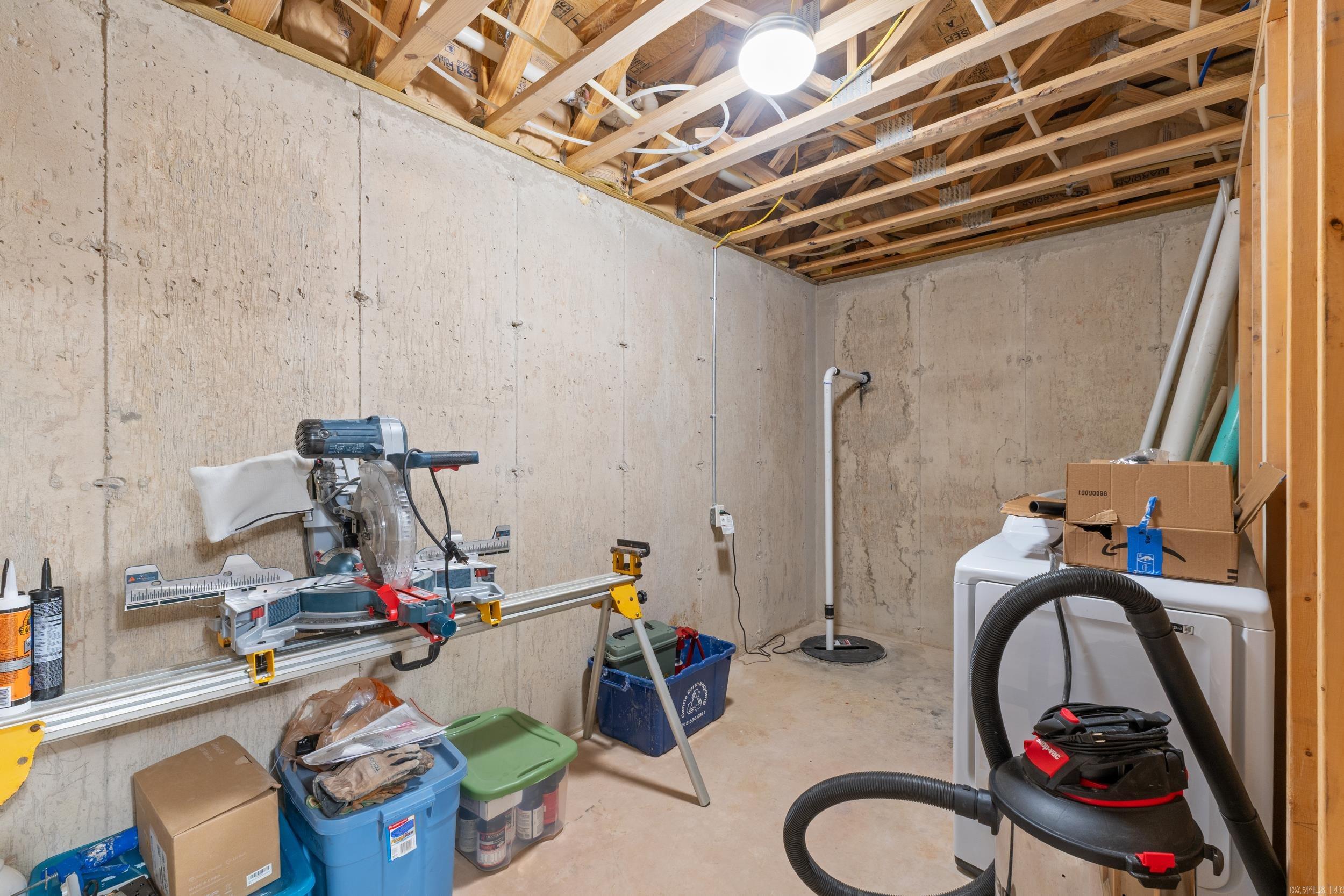 THE SUMMIT - Residential