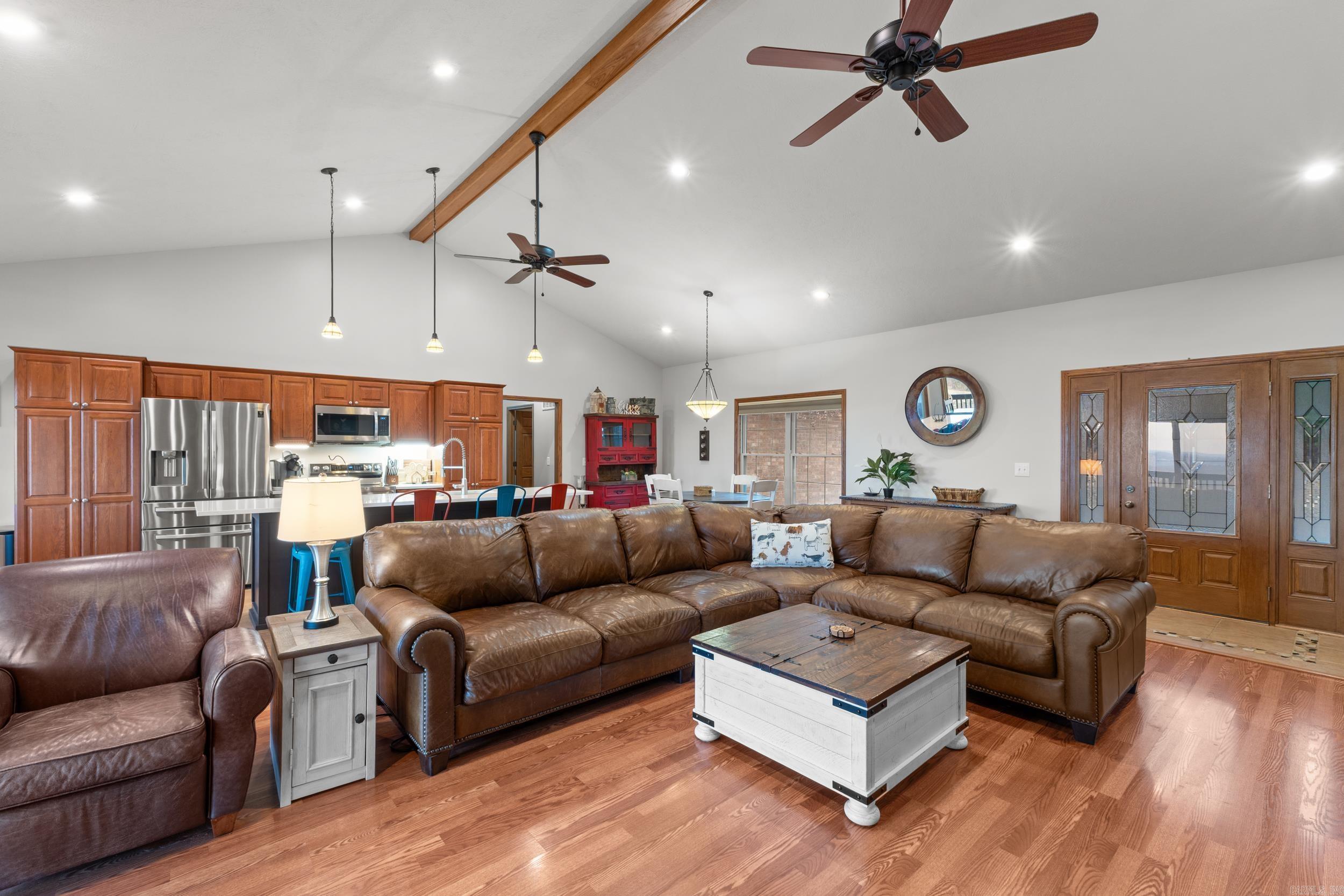 THE SUMMIT - Residential