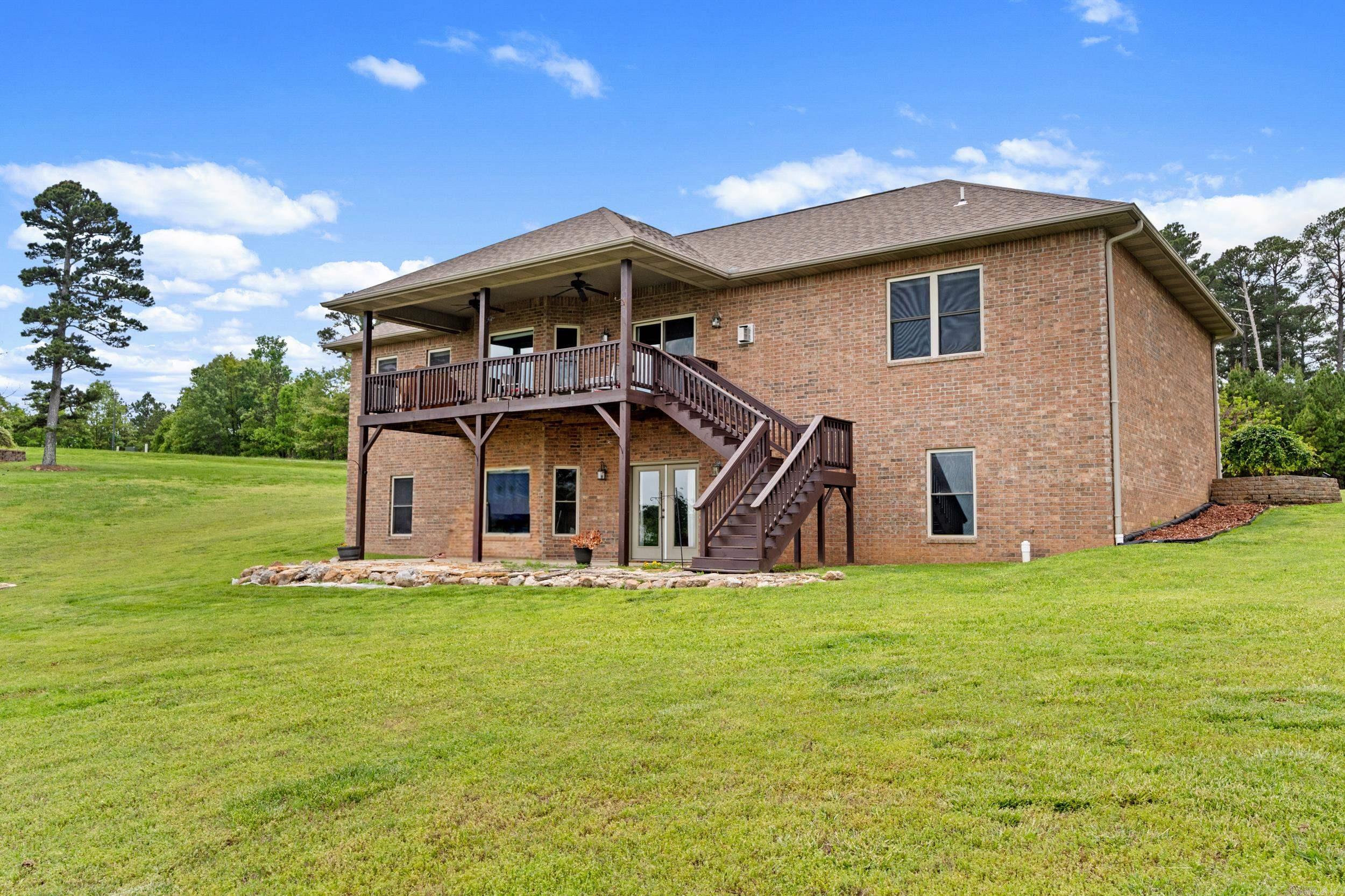 THE SUMMIT - Residential