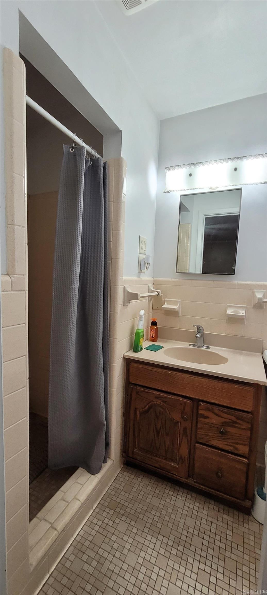 MCCRORY ESTATE 1965 - Residential