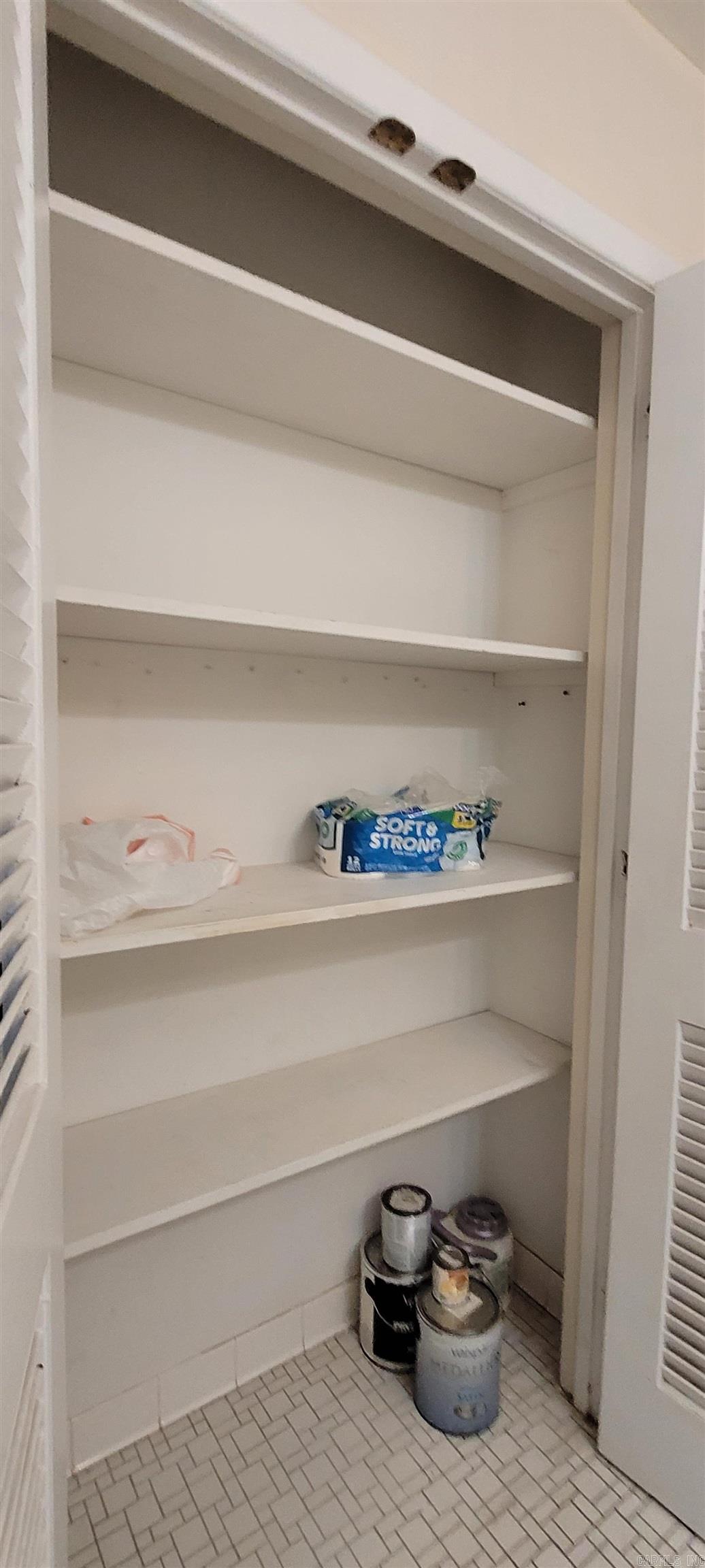 MCCRORY ESTATE 1965 - Residential