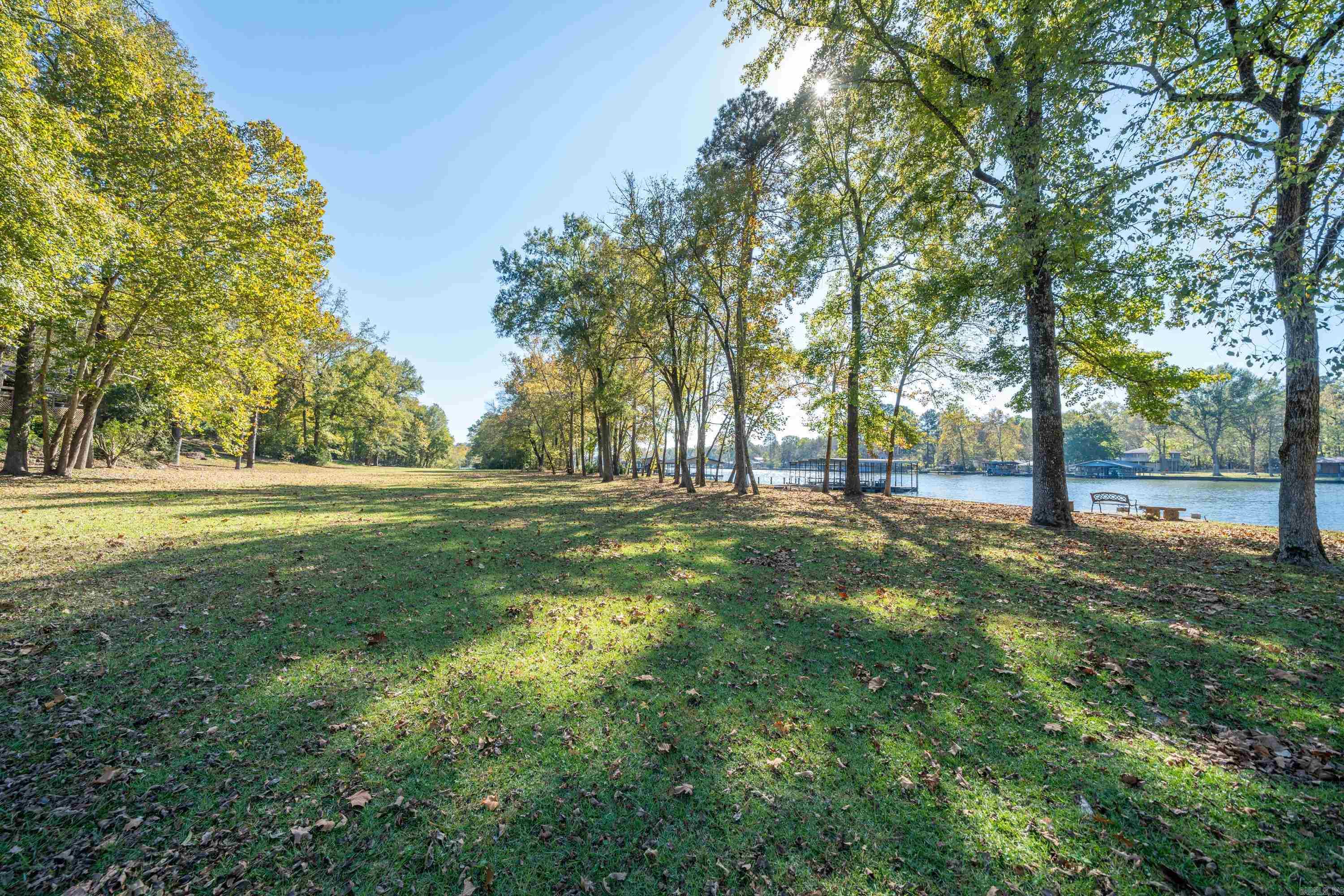 RIVER OAKS - Residential