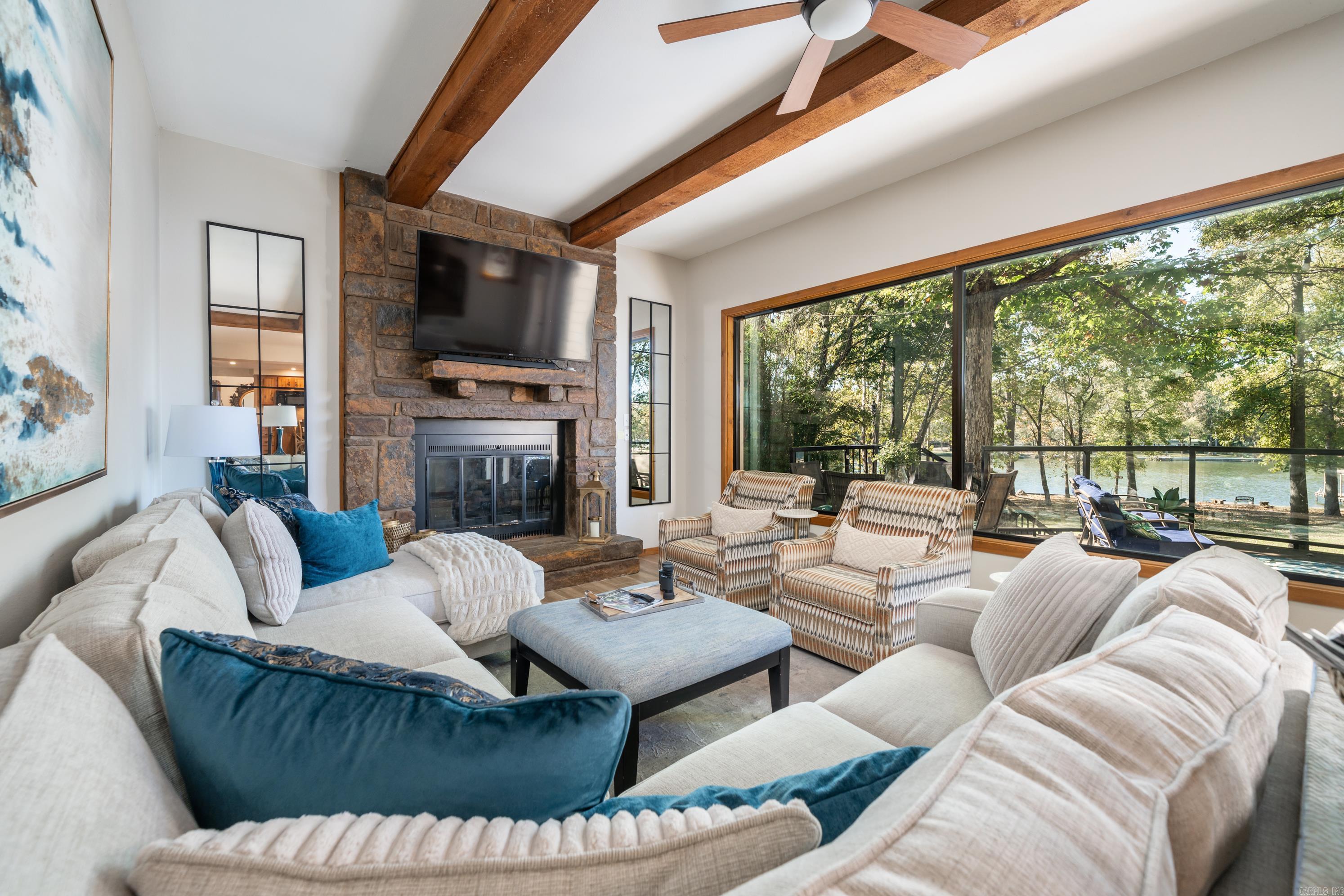 RIVER OAKS - Residential