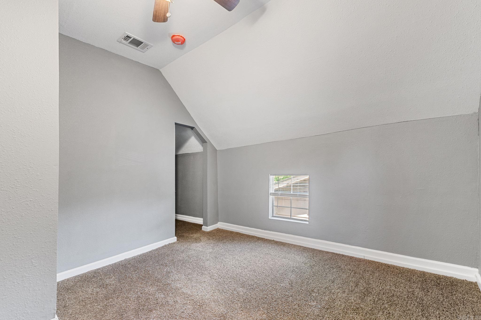 HANGER - Residential