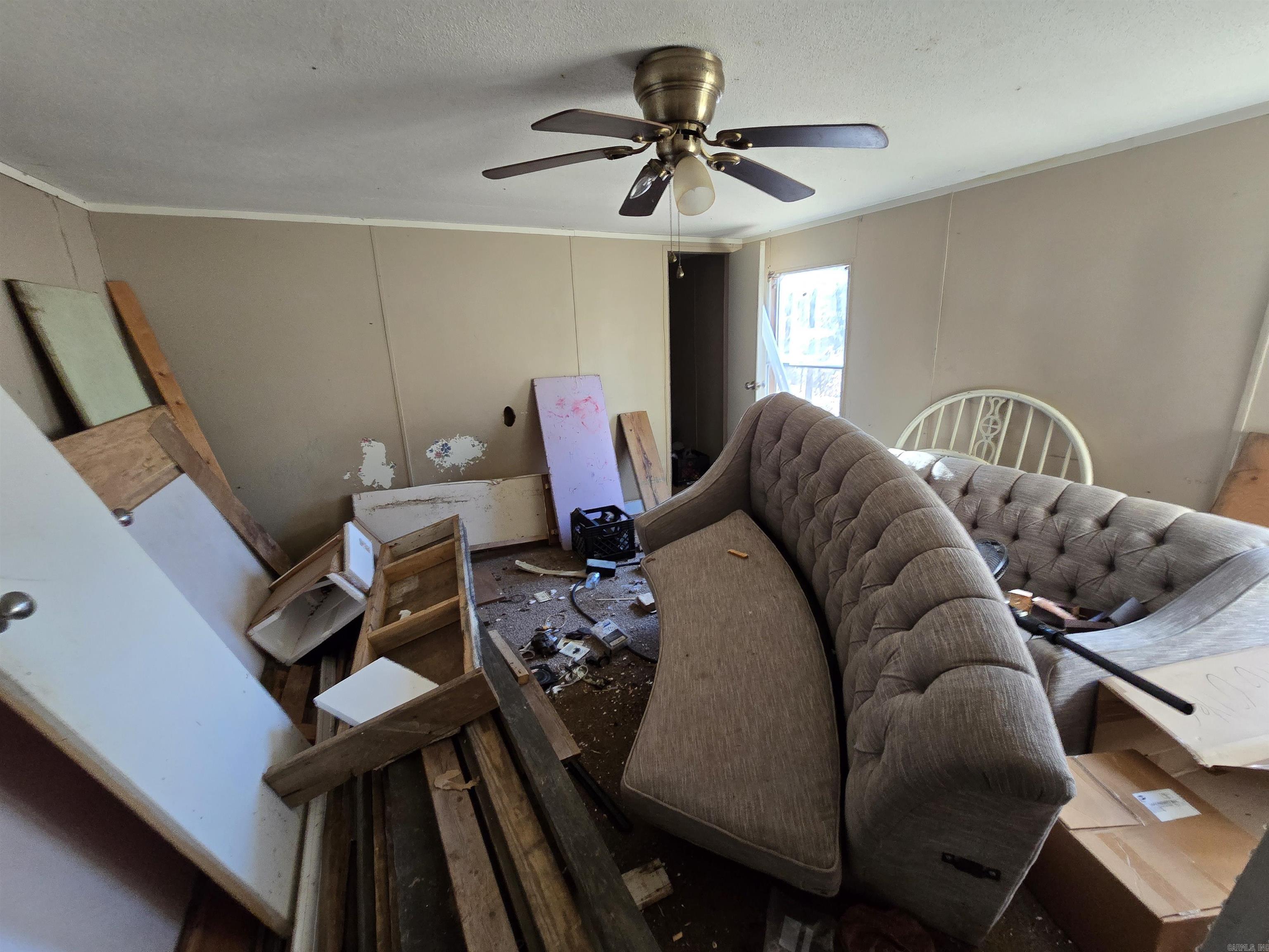 Metes & Bounds - Land