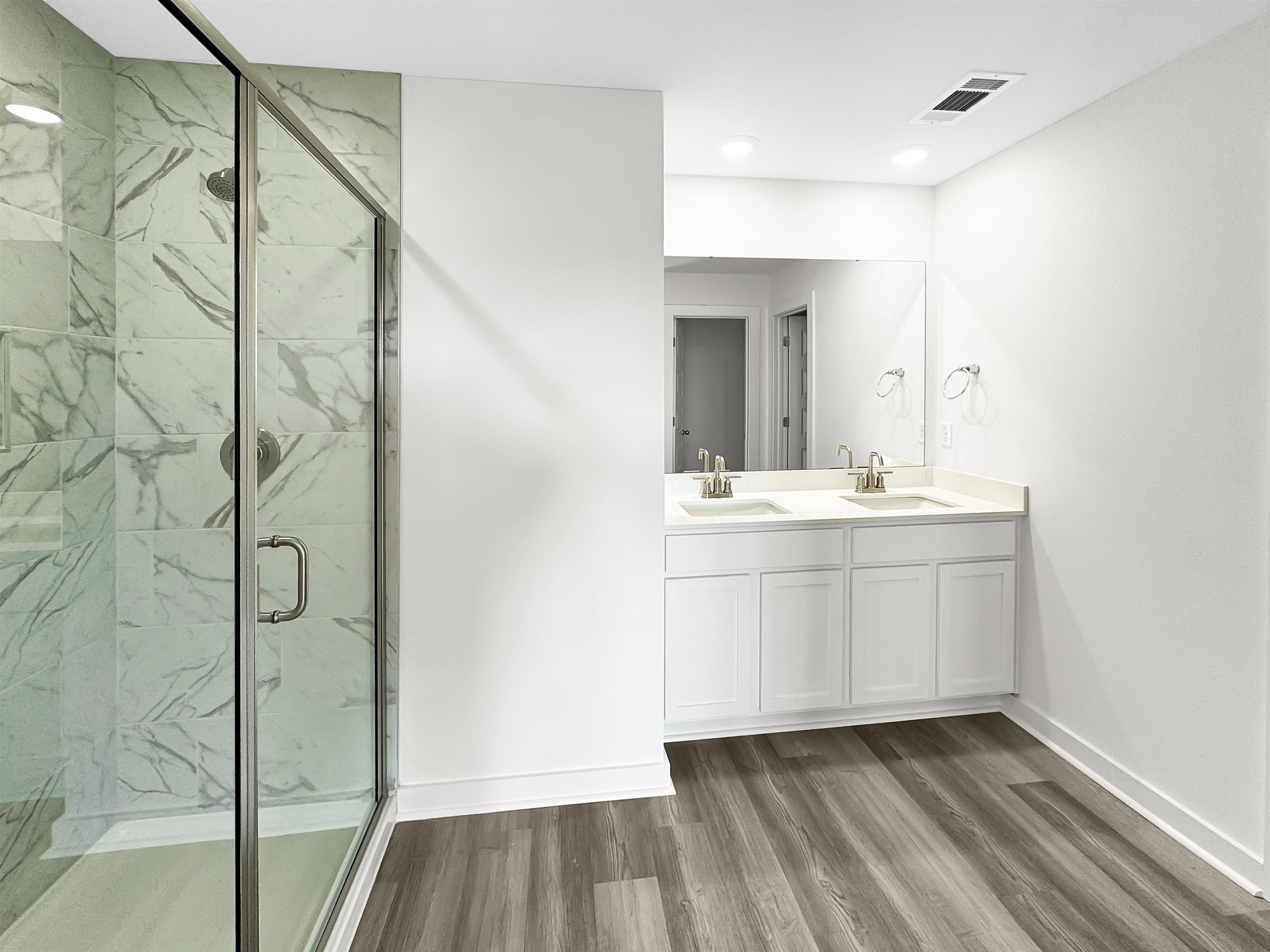 KENSINGTON PLACE - Residential