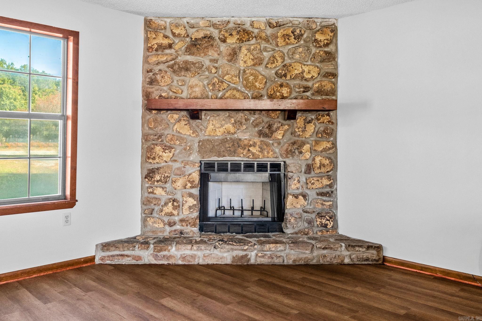 COUNTRYSIDE ESTATES - Residential