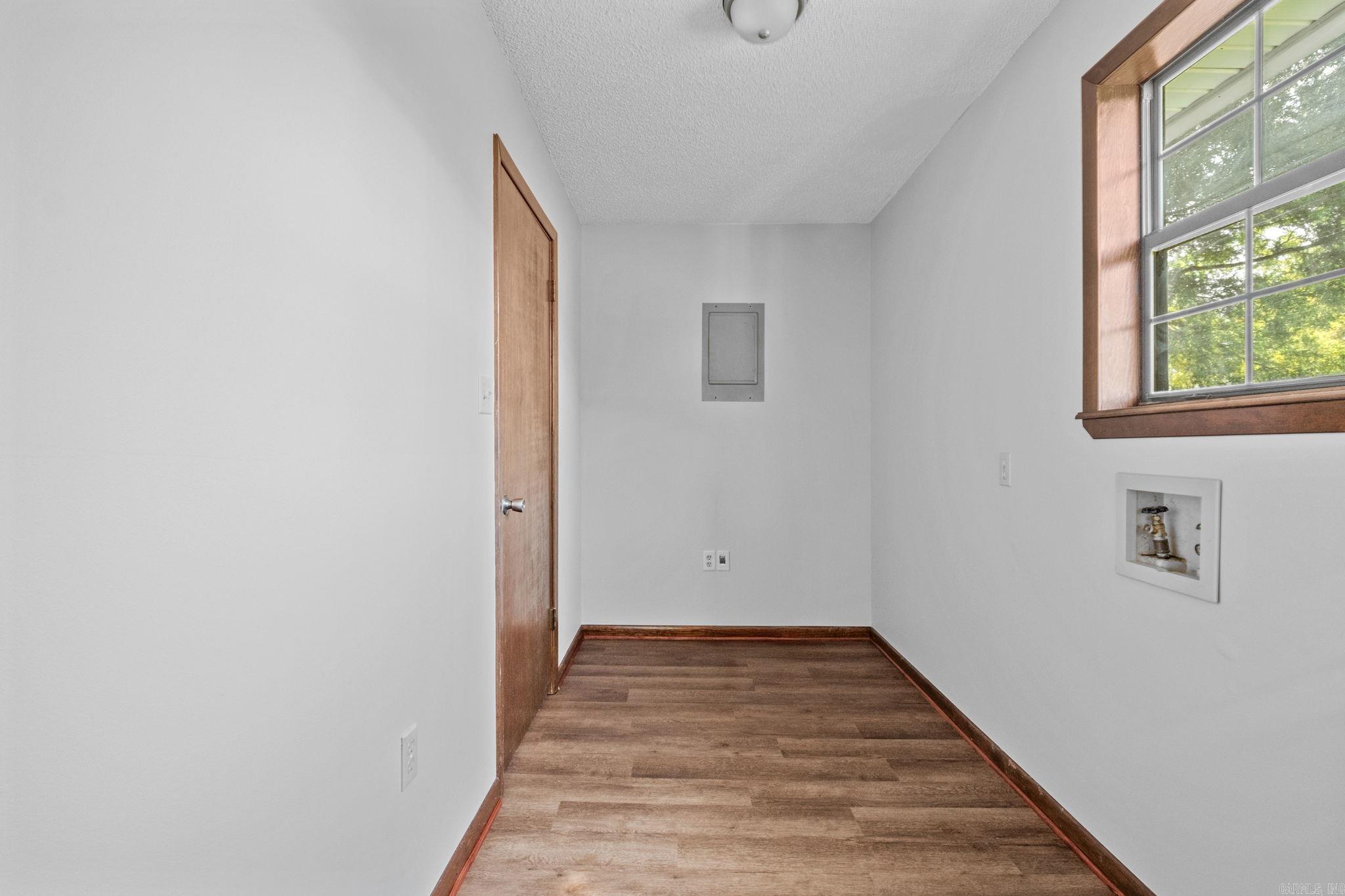 COUNTRYSIDE ESTATES - Residential