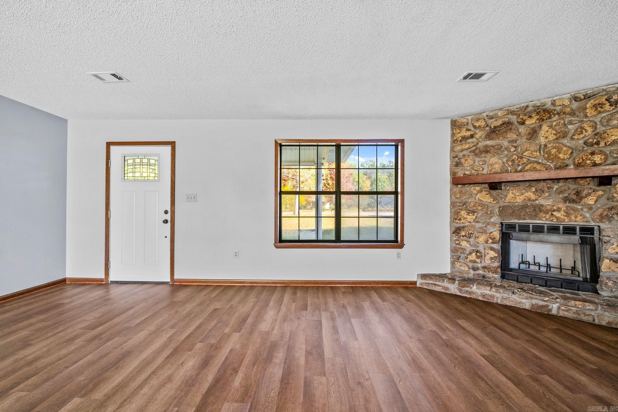 COUNTRYSIDE ESTATES - Residential