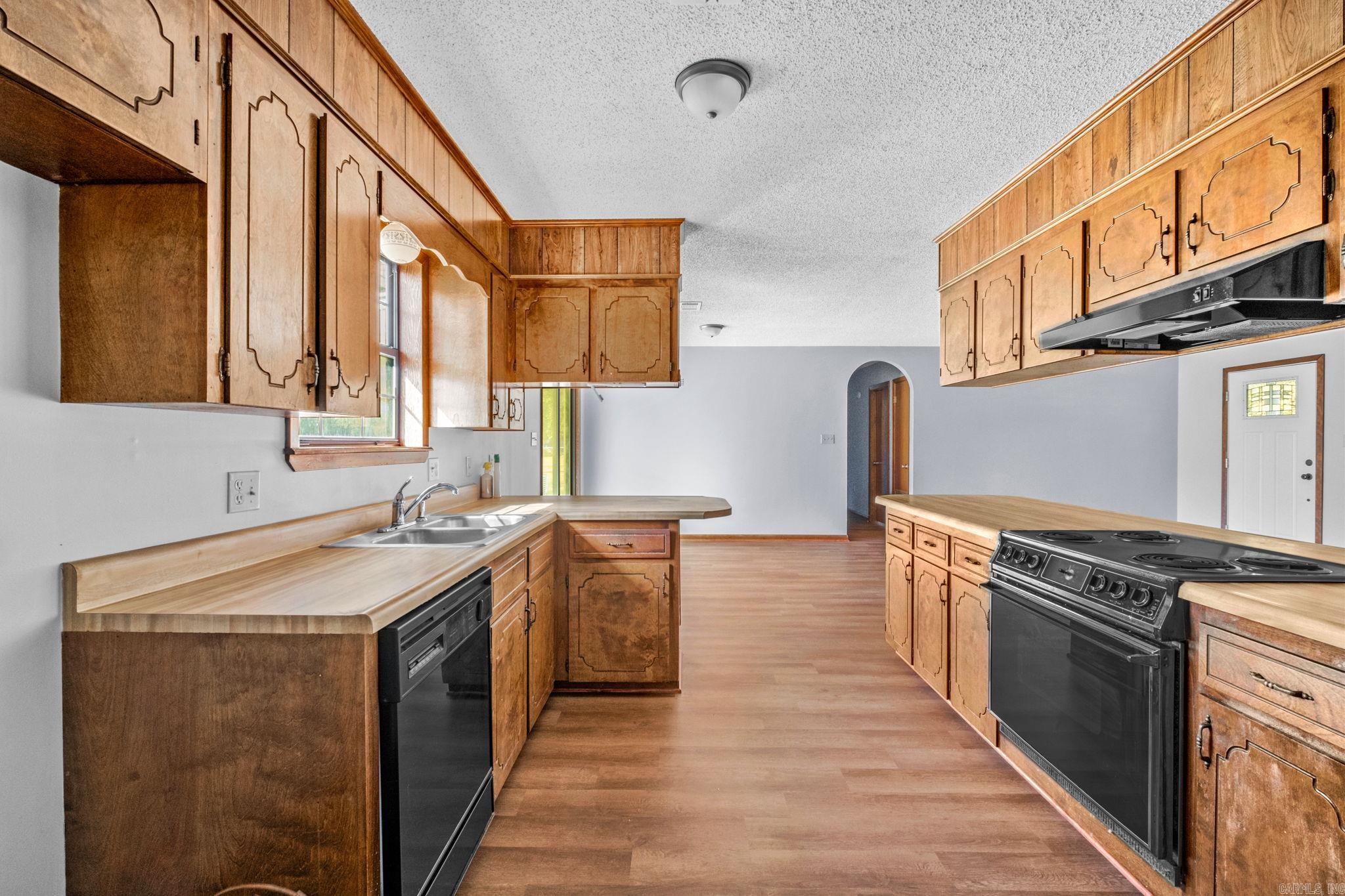 COUNTRYSIDE ESTATES - Residential