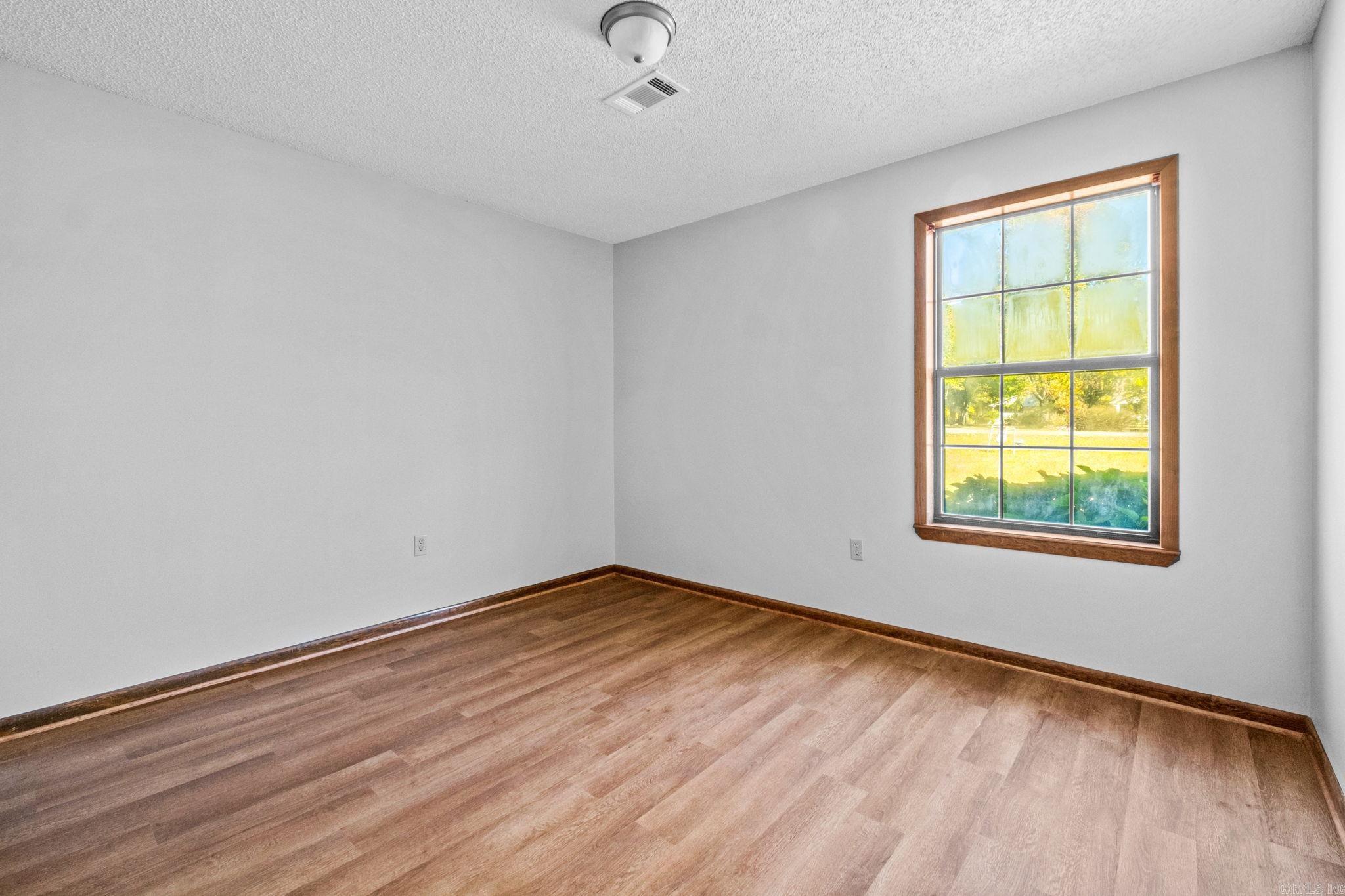 COUNTRYSIDE ESTATES - Residential