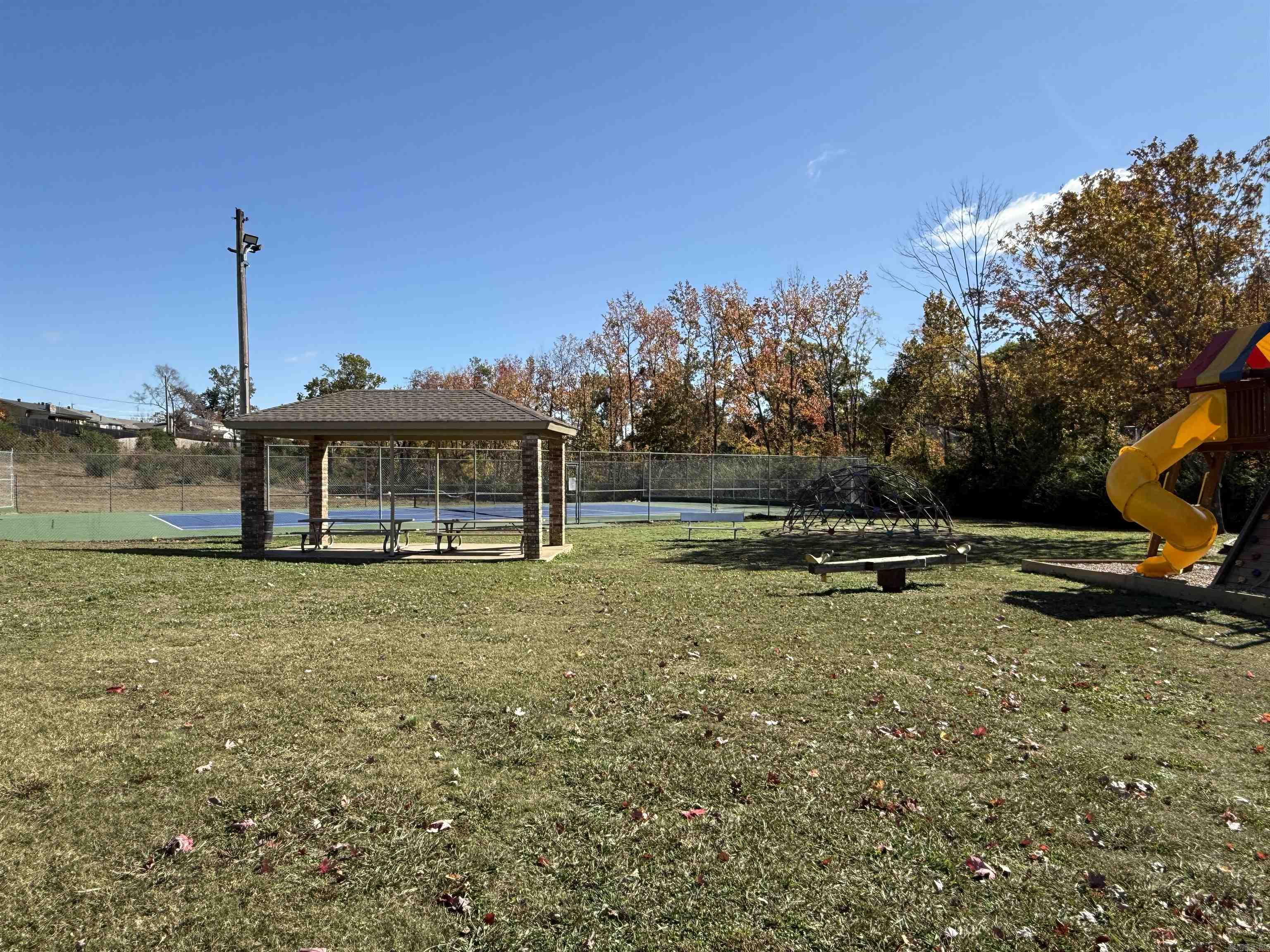 WALNUT VALLEY - Residential