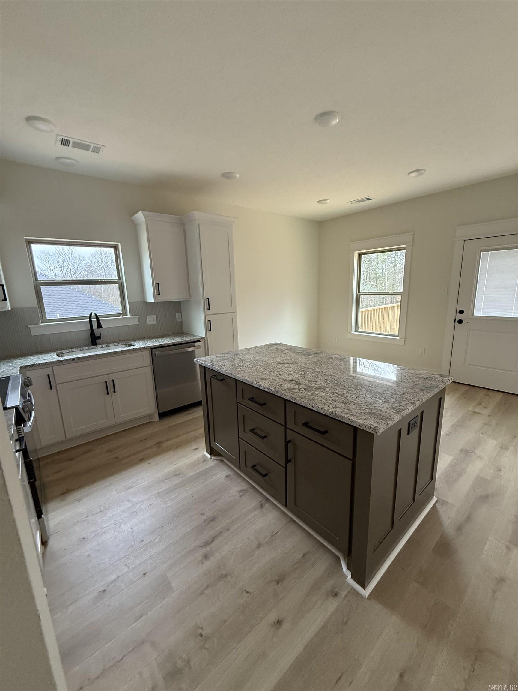 SUMMER WOODS - PHASE 1 - Residential