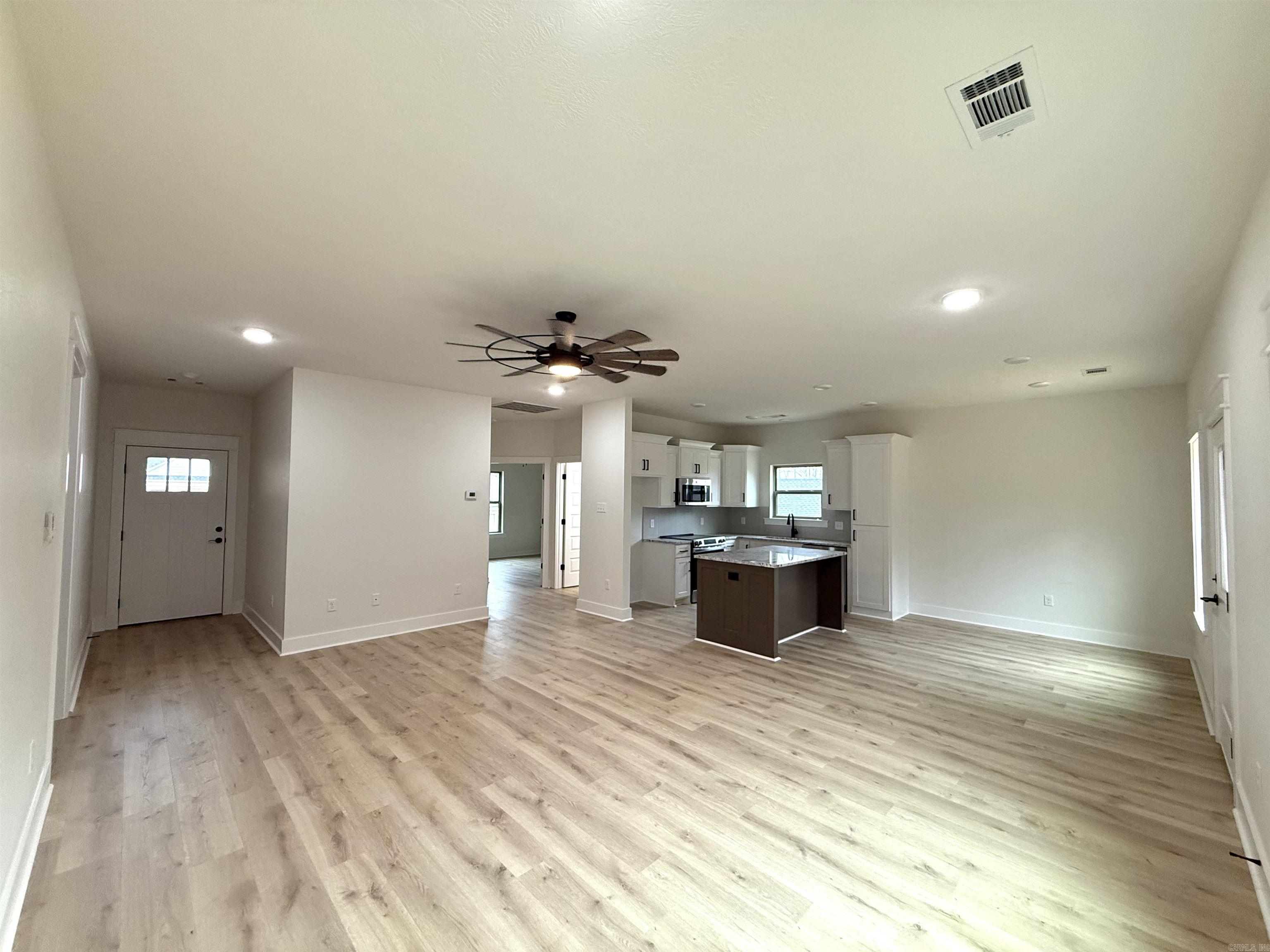 SUMMER WOODS - PHASE 1 - Residential