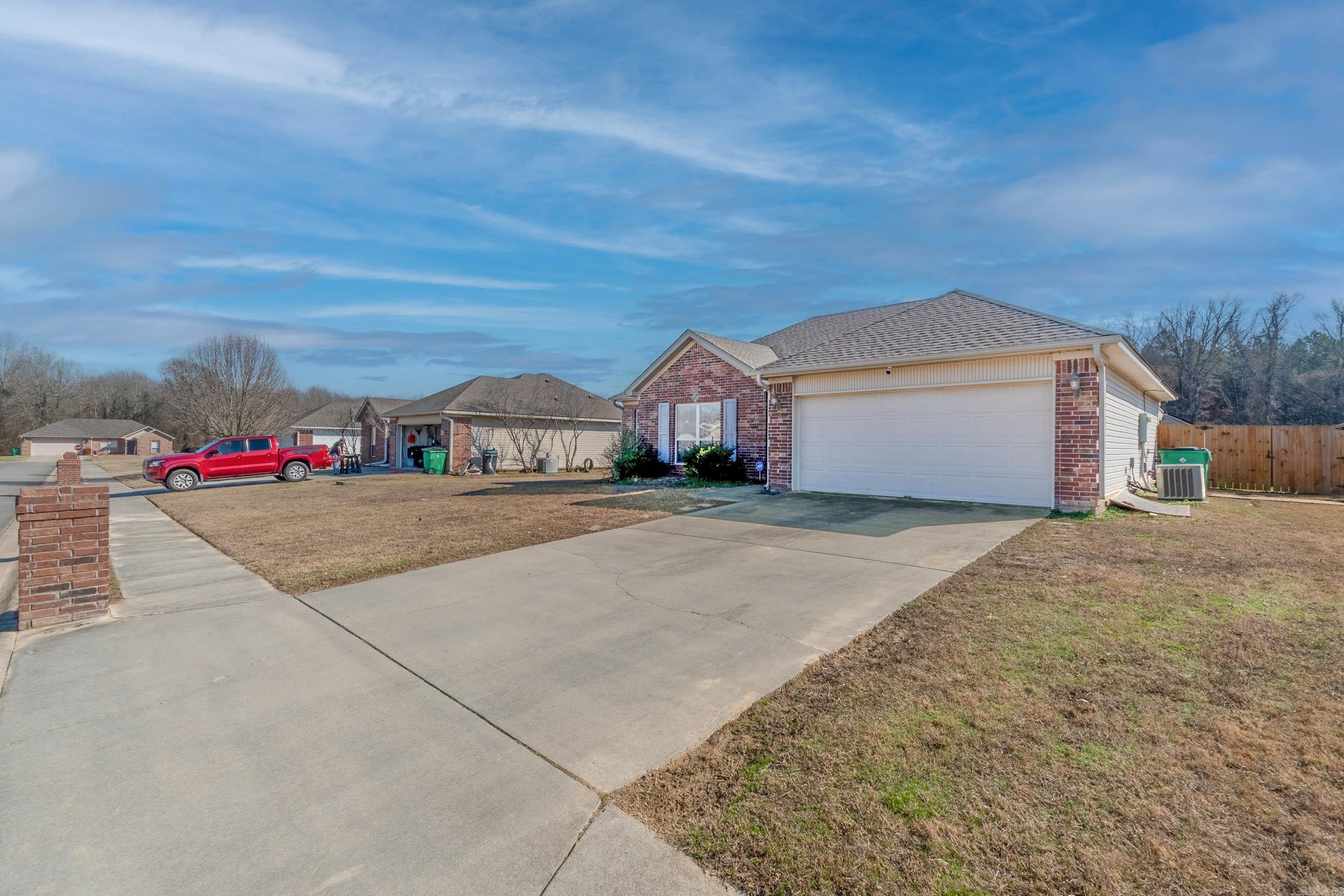 Cross Creek - Residential