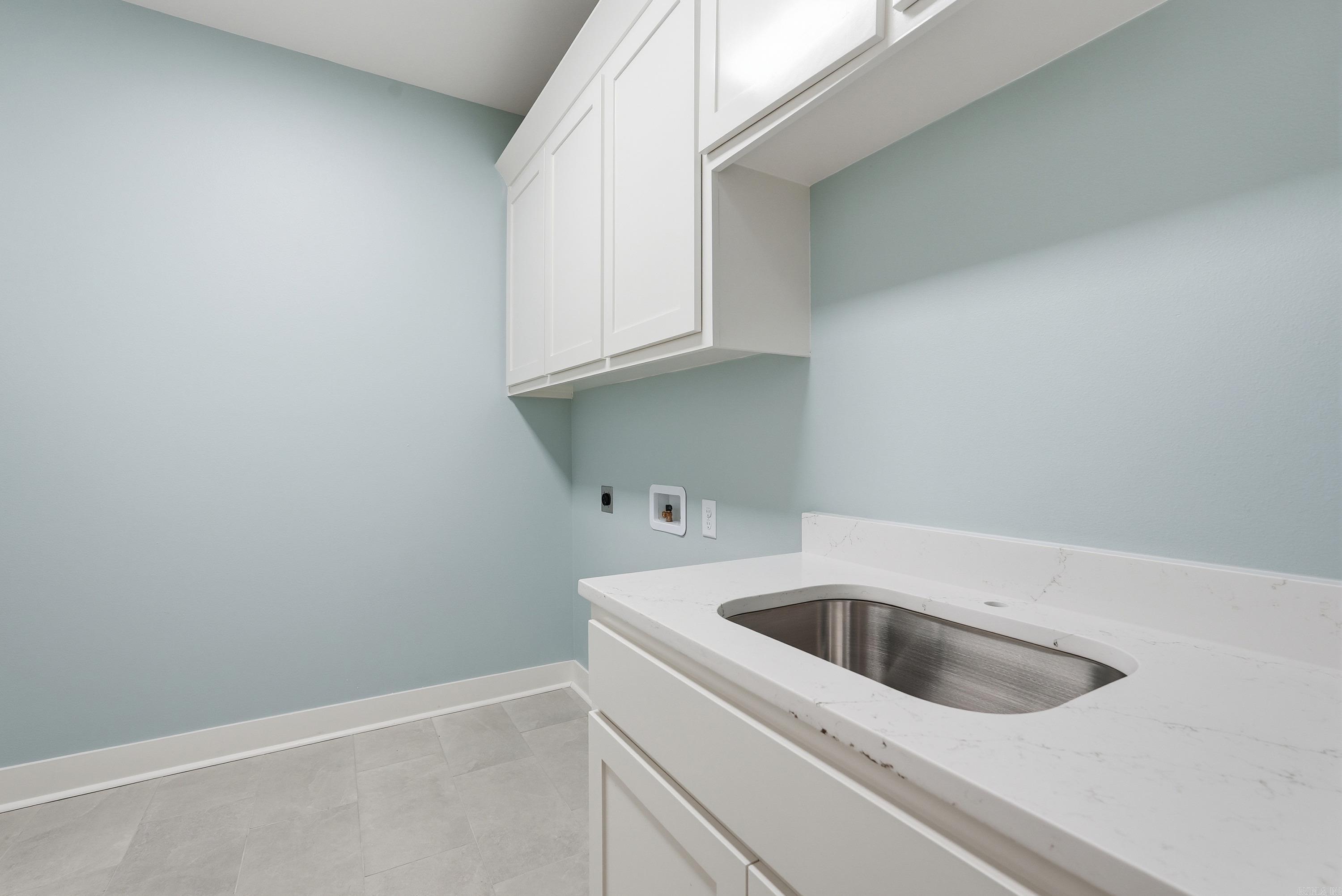 SUNSET LANDING - Residential