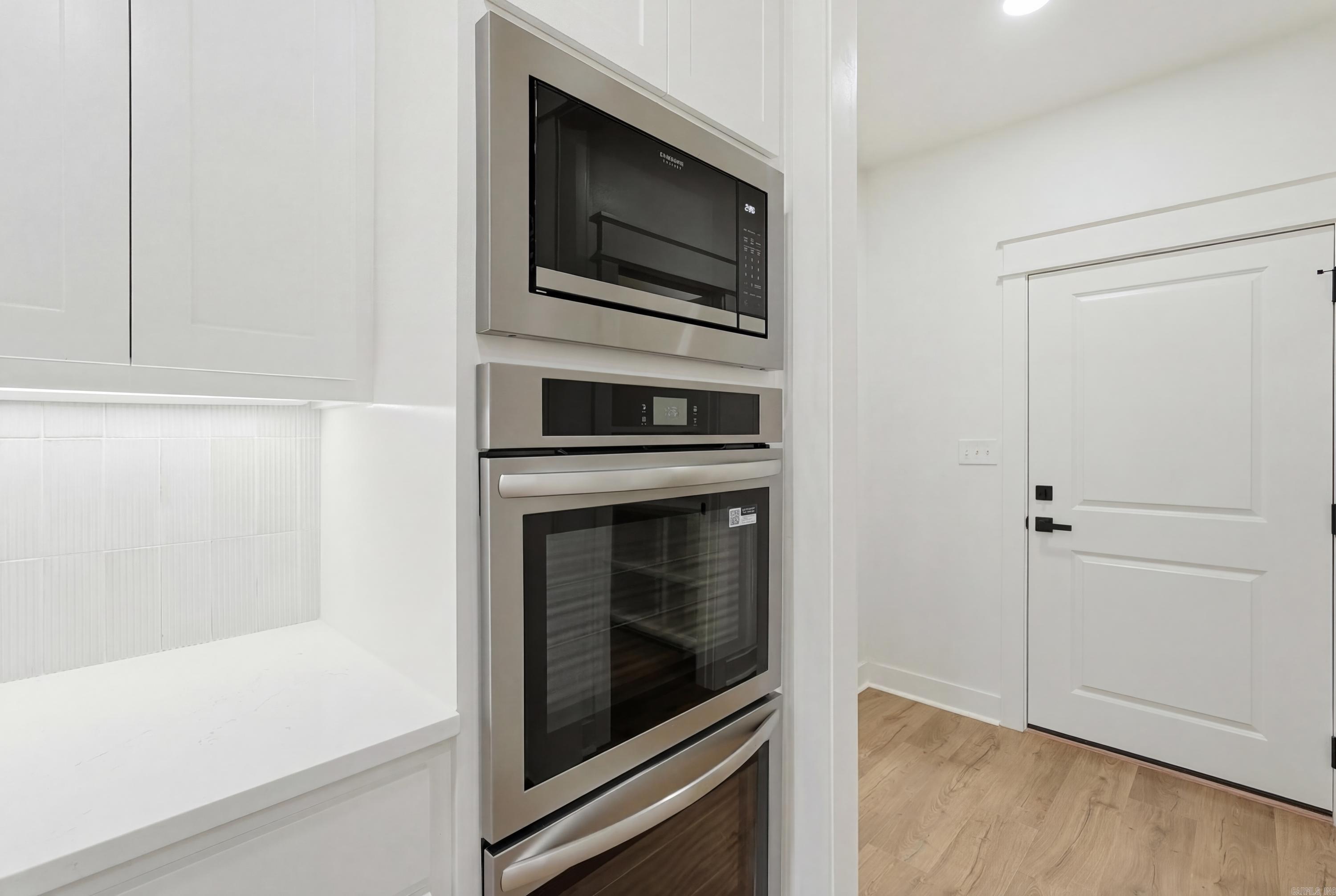 SUNSET LANDING - Residential