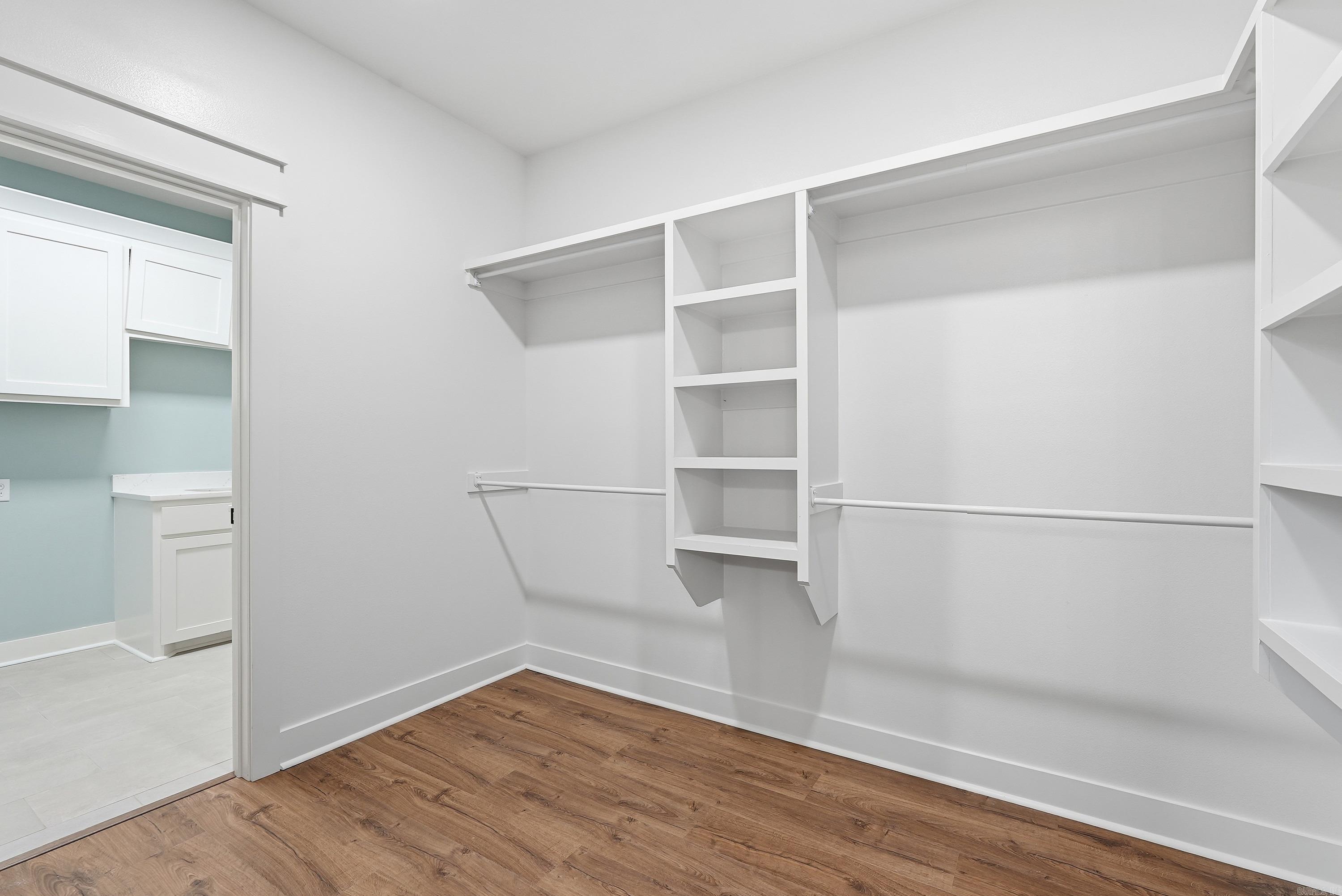 SUNSET LANDING - Residential