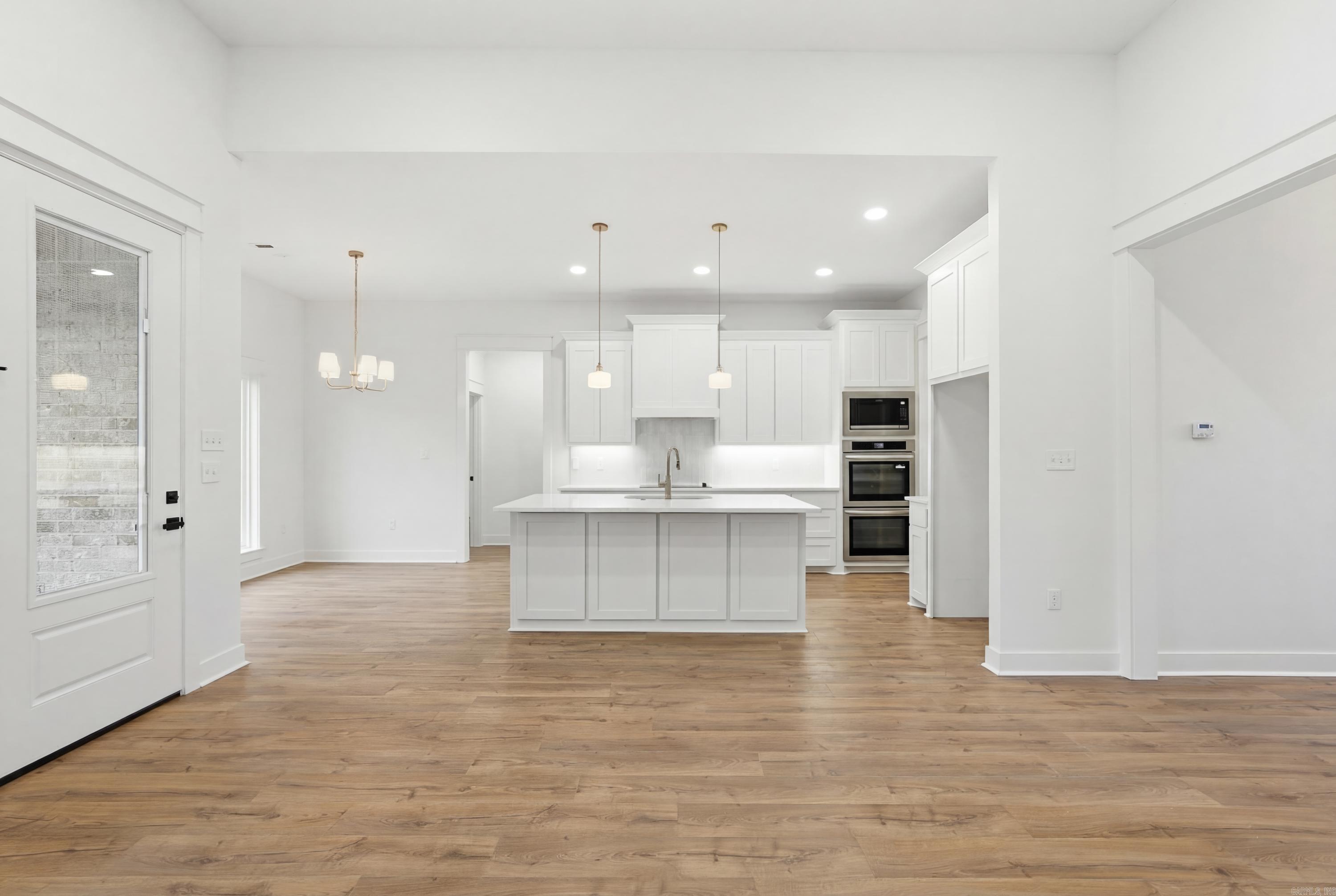 SUNSET LANDING - Residential