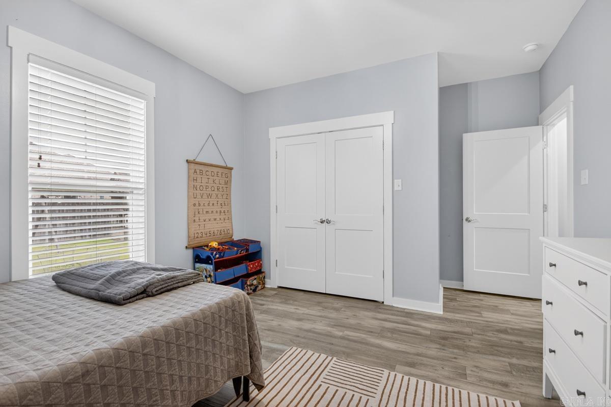 IVY PLACE - Residential