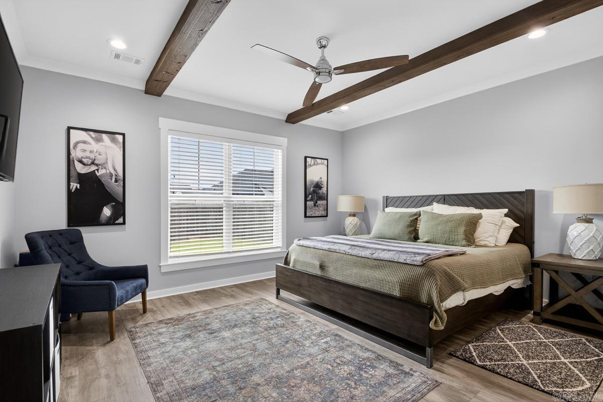 IVY PLACE - Residential