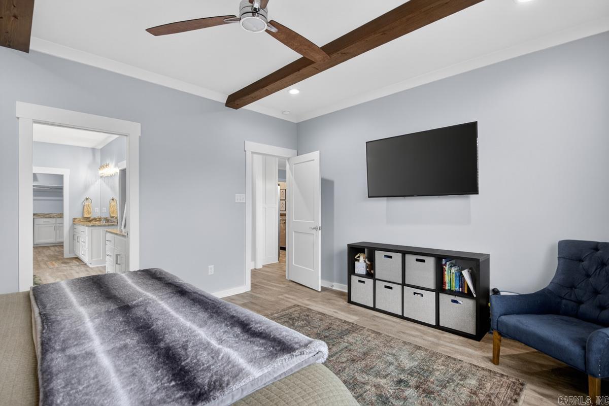 IVY PLACE - Residential
