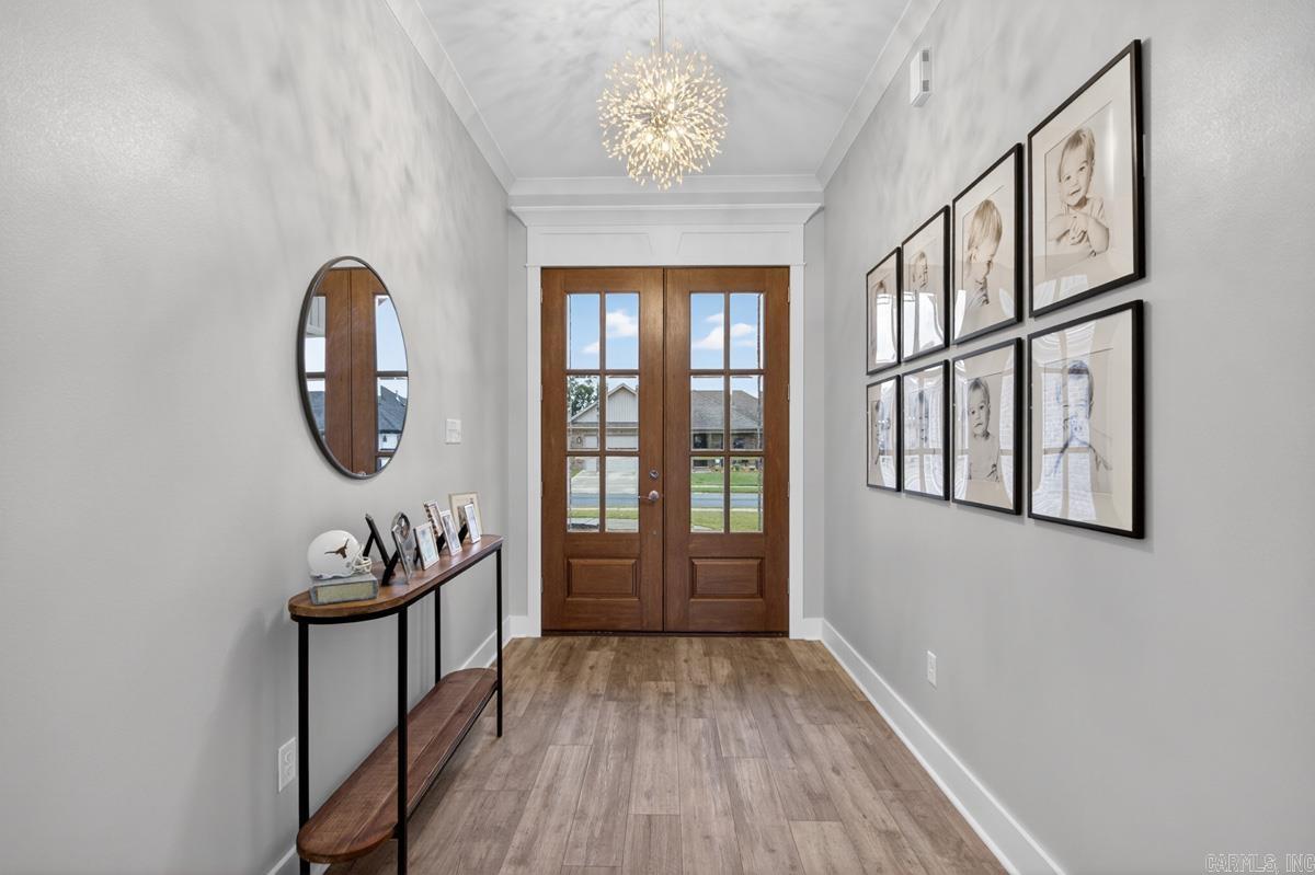 IVY PLACE - Residential