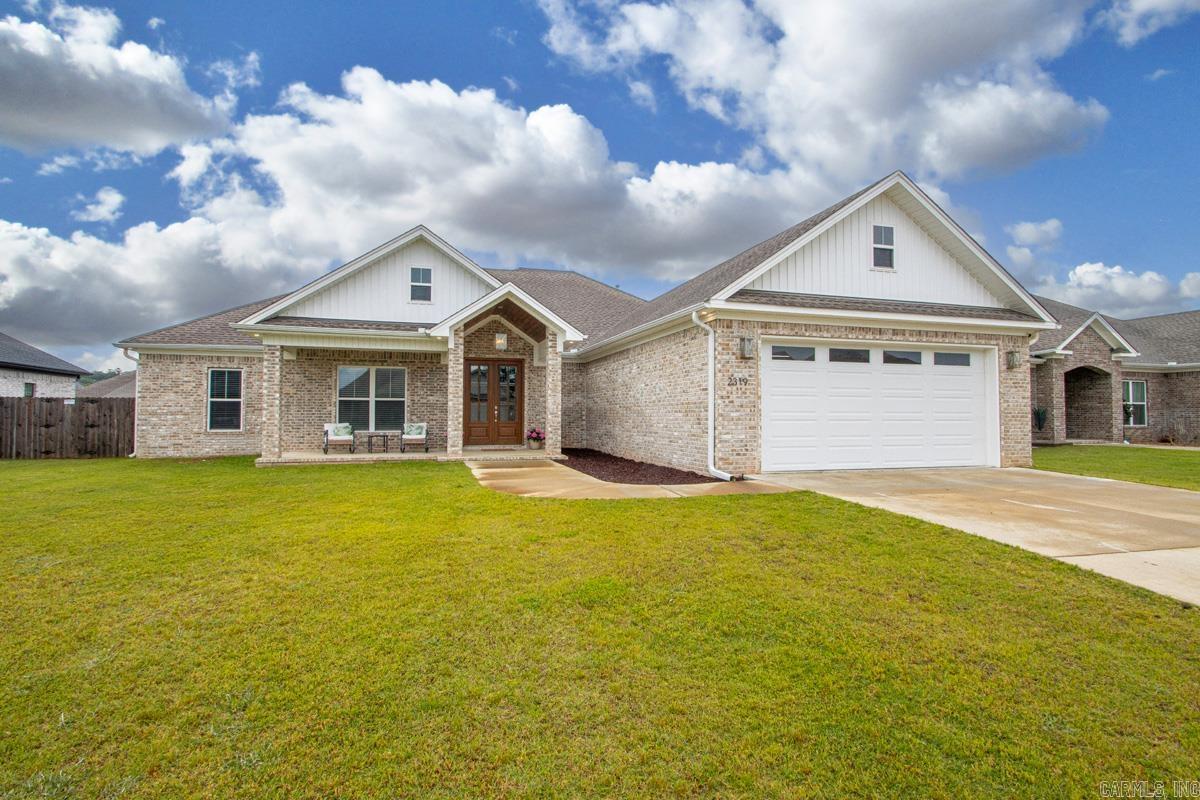 IVY PLACE - Residential