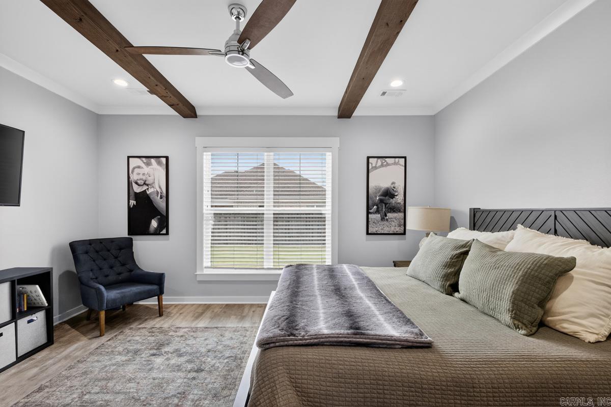 IVY PLACE - Residential