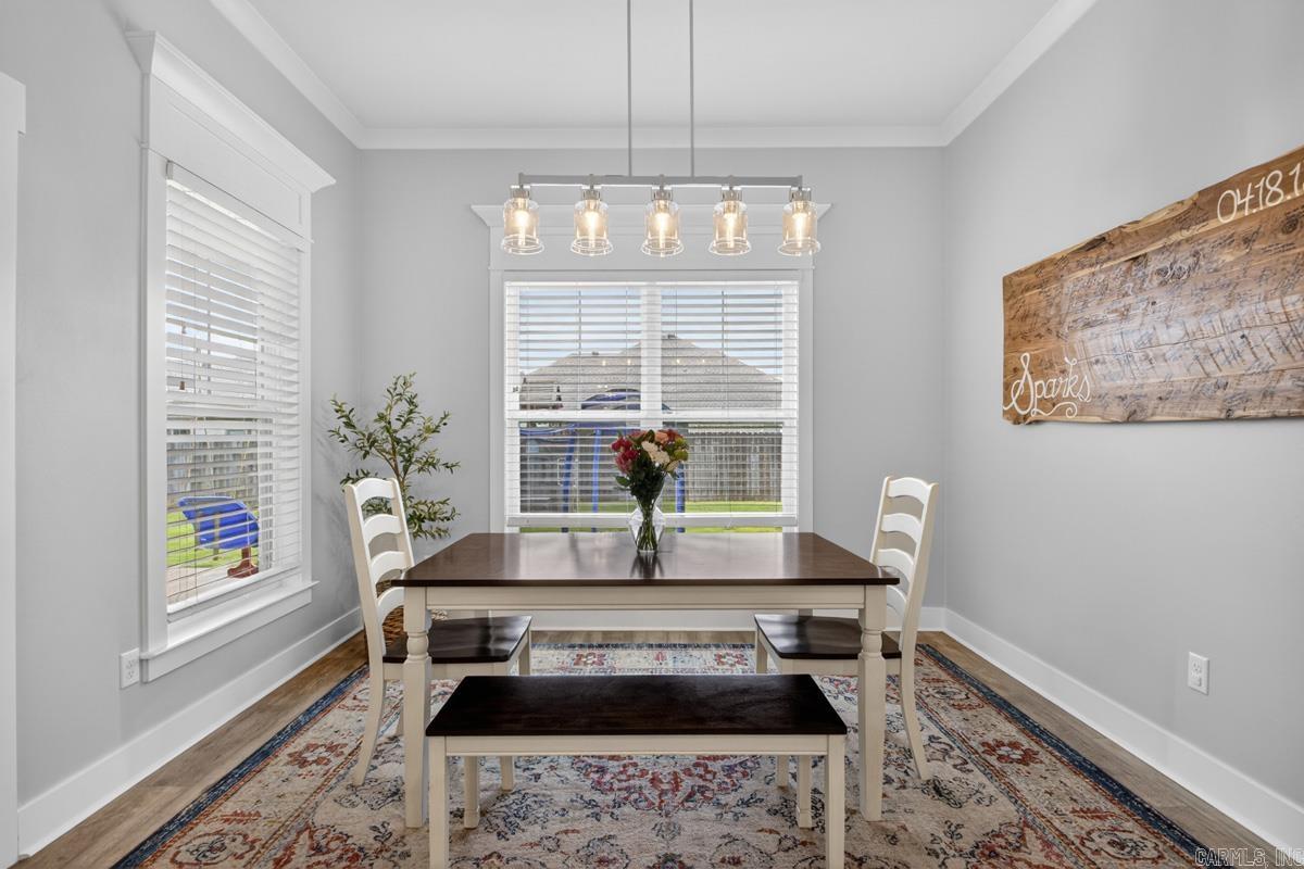 IVY PLACE - Residential