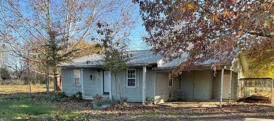 Looking to upgrade from camper living this duck season? This 2 - bedroom, 1- bath bungalow offers the perfect setup in the heart of prime hunting country.  Features include: Covered attached carport, Metal roof, laundry / mud room for hunting equipment or room to convert to an additional room.  Convenient location close to top hunting areas.  Property is being sold-as-is.