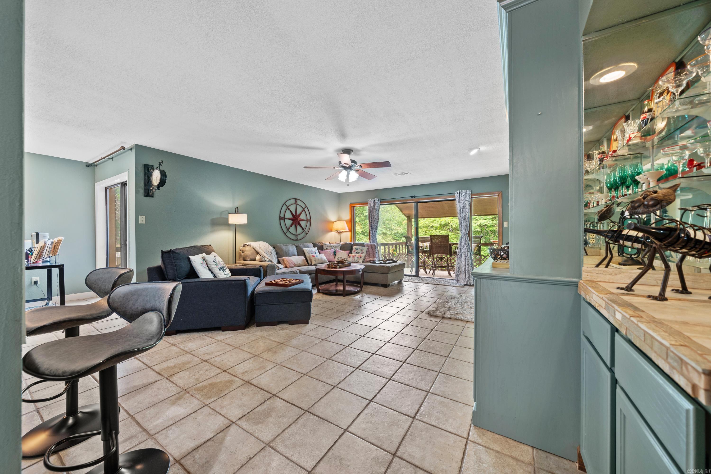 SPRING RIDGE CONDOMINIUM ESTATES - Residential