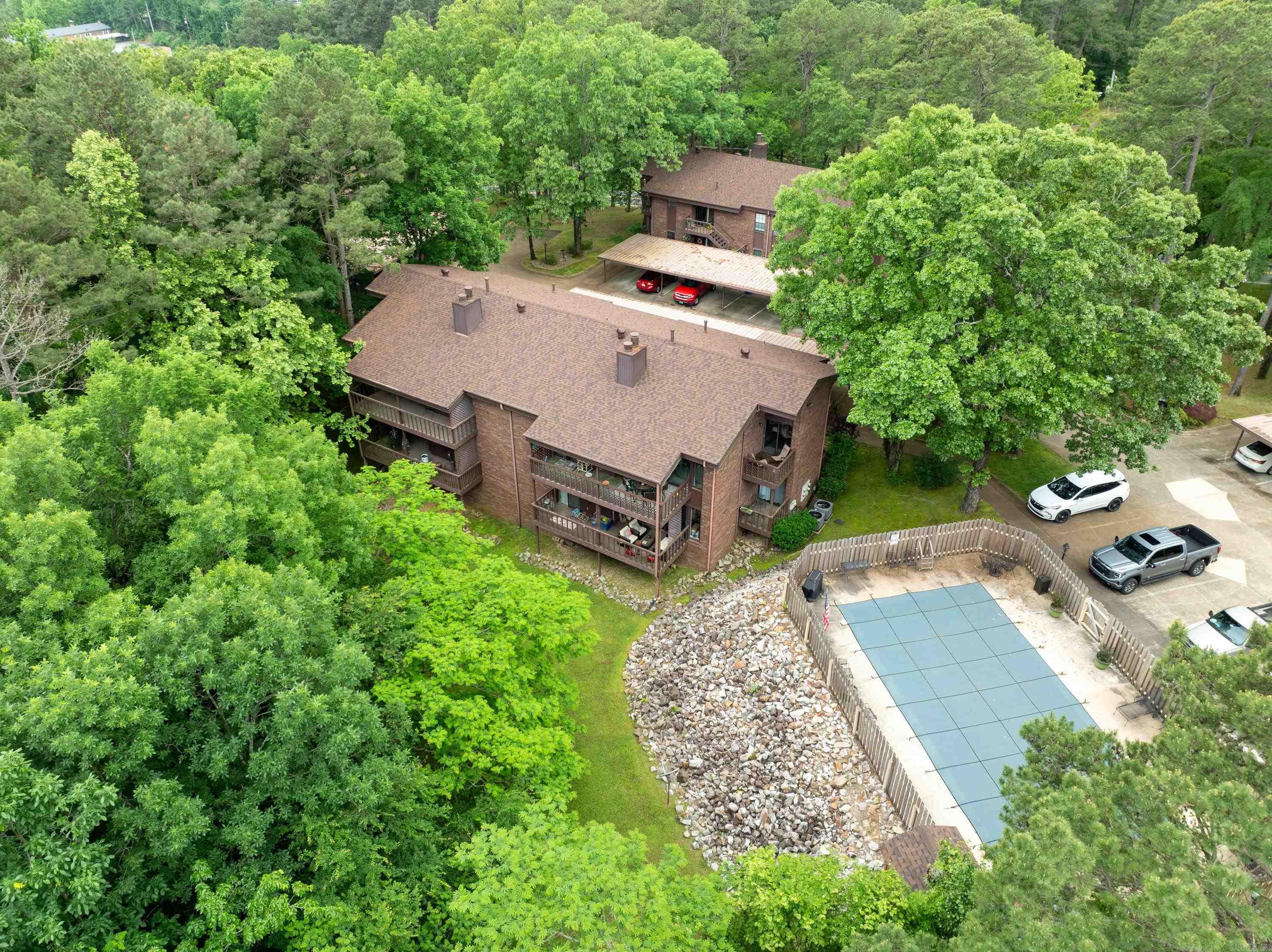 SPRING RIDGE CONDOMINIUM ESTATES - Residential