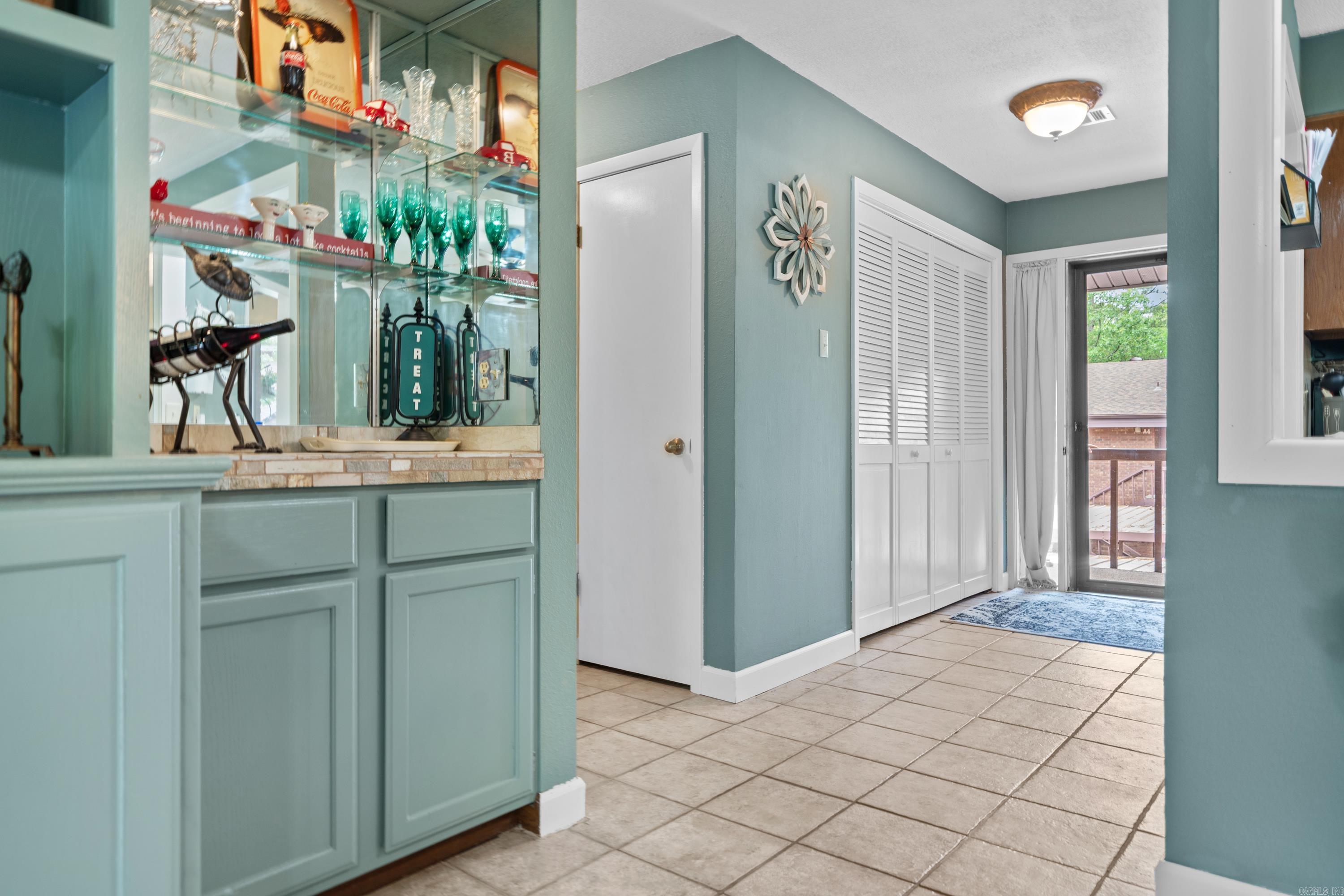 SPRING RIDGE CONDOMINIUM ESTATES - Residential