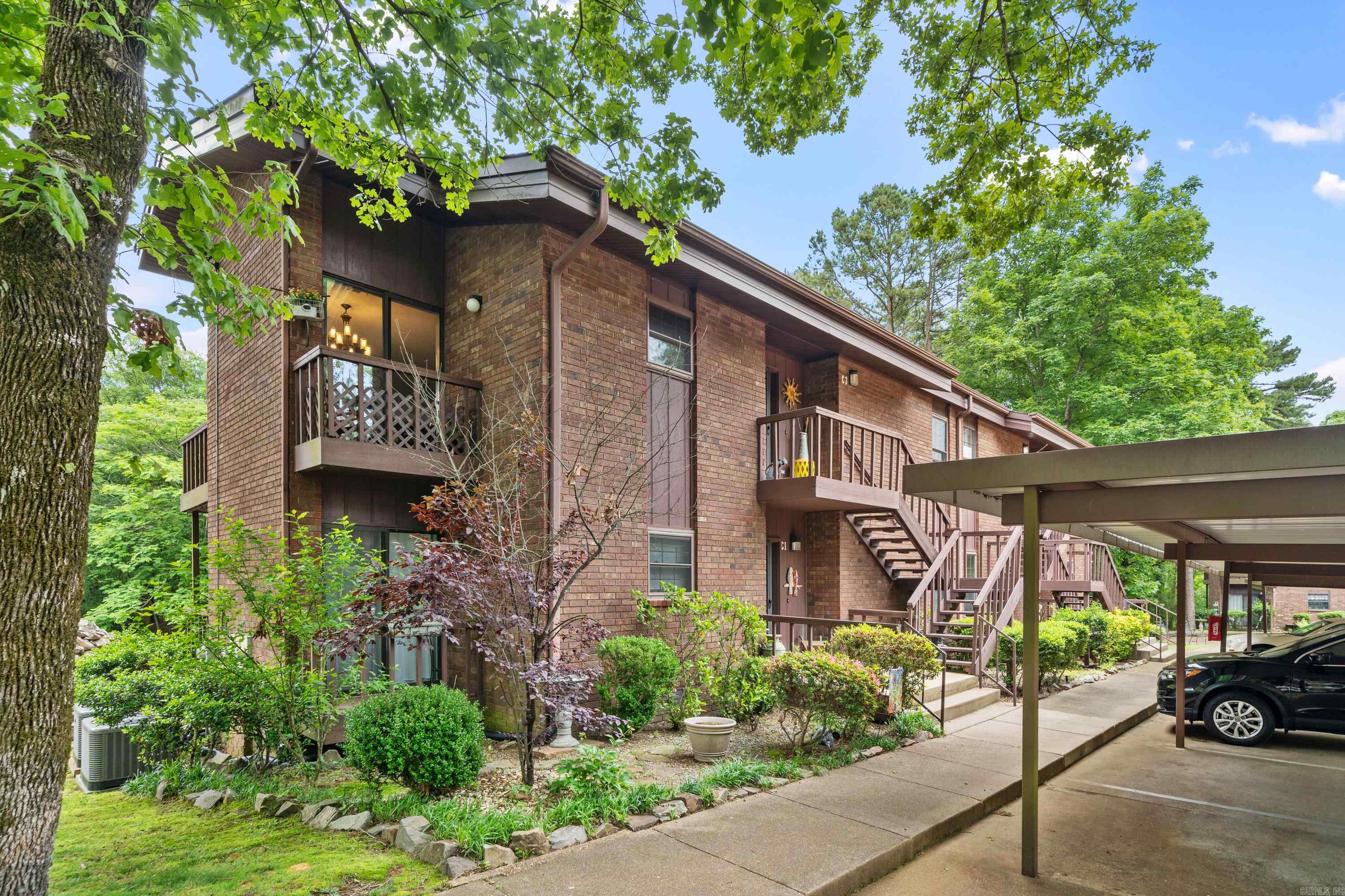 SPRING RIDGE CONDOMINIUM ESTATES - Residential