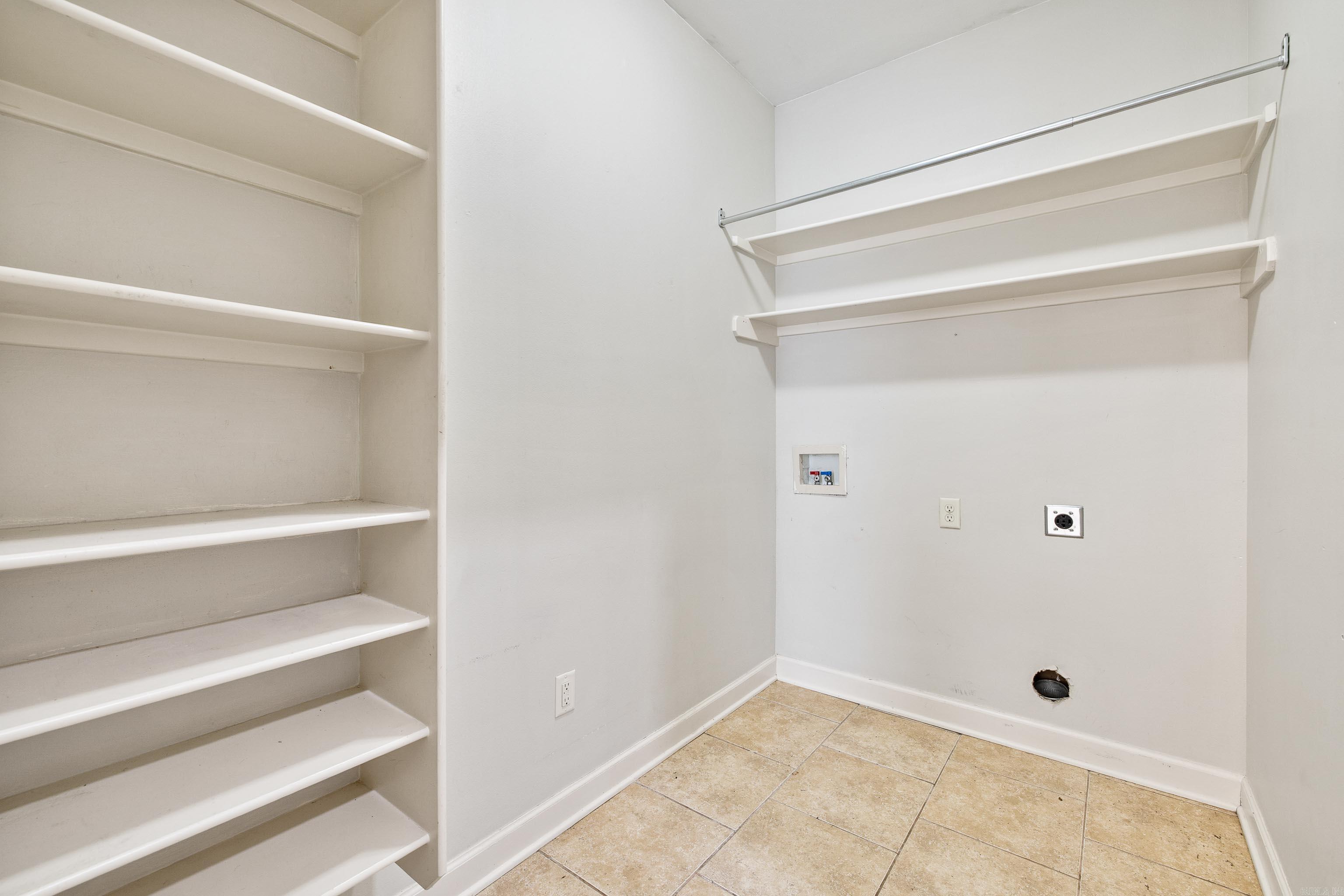 EDEN ESTATES - Residential