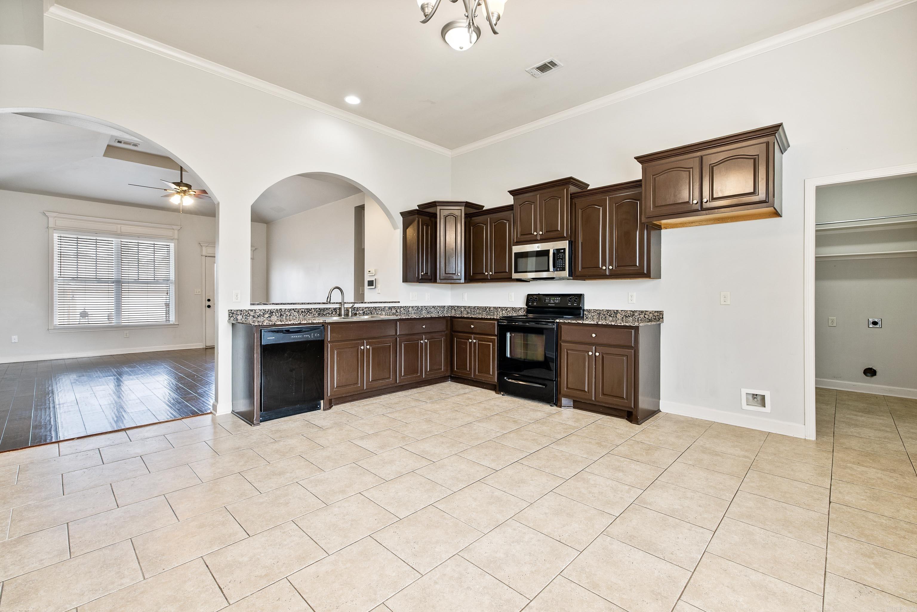 EDEN ESTATES - Residential