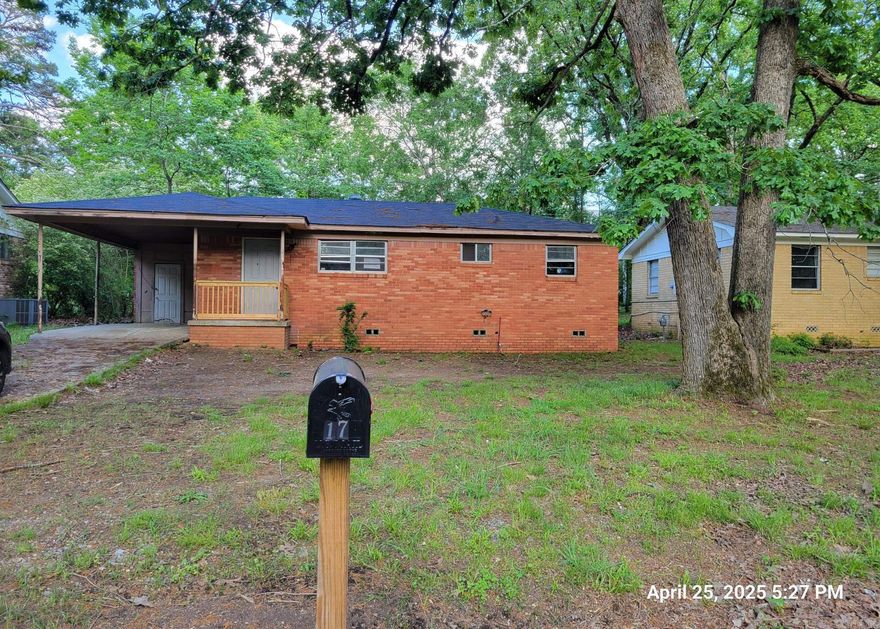 Calling all visionaries! With some TLC, this solid-foundation, newer-roofed home will be a great place to call home. Roof replaced in 2023 after March storms. 3 bedrooms & 1 bathroom, bright natural light in the living room and the fully-fenced large backyard are key features. Location is convenient to freeways and hospitals, restaurants and a vet clinic. Qualifies for FHA 203K or 203b loan, which allows buyers to finance repairs needed. Contact listing agent for more information and lenders with 203/203b experience.