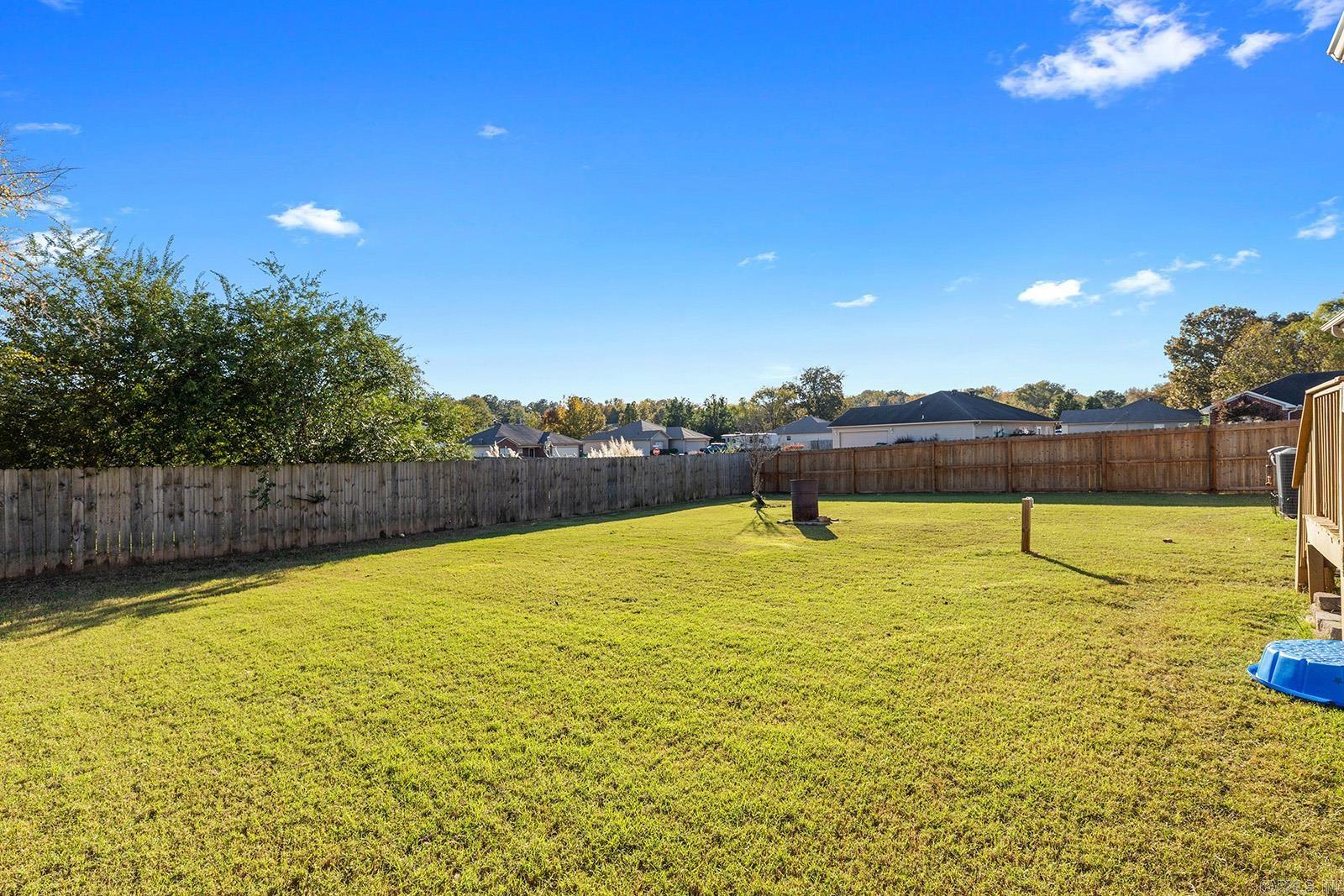 CARRIAGE COURT L - Residential