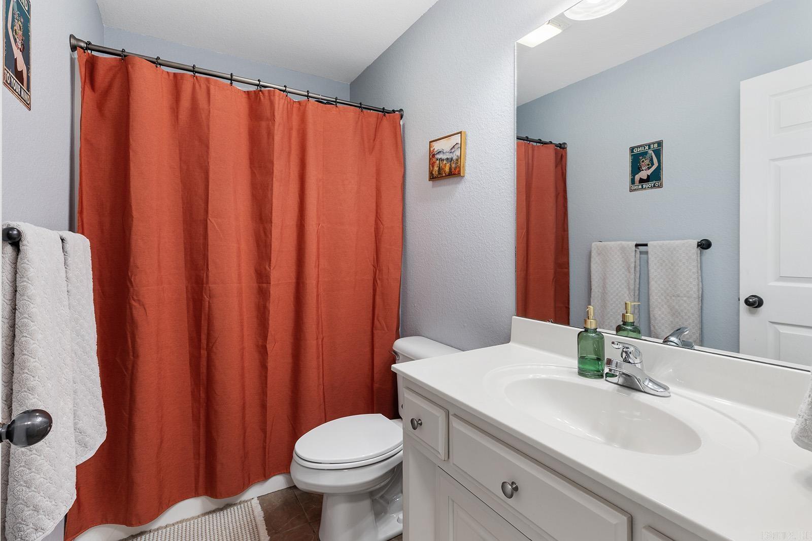 CARRIAGE COURT L - Residential