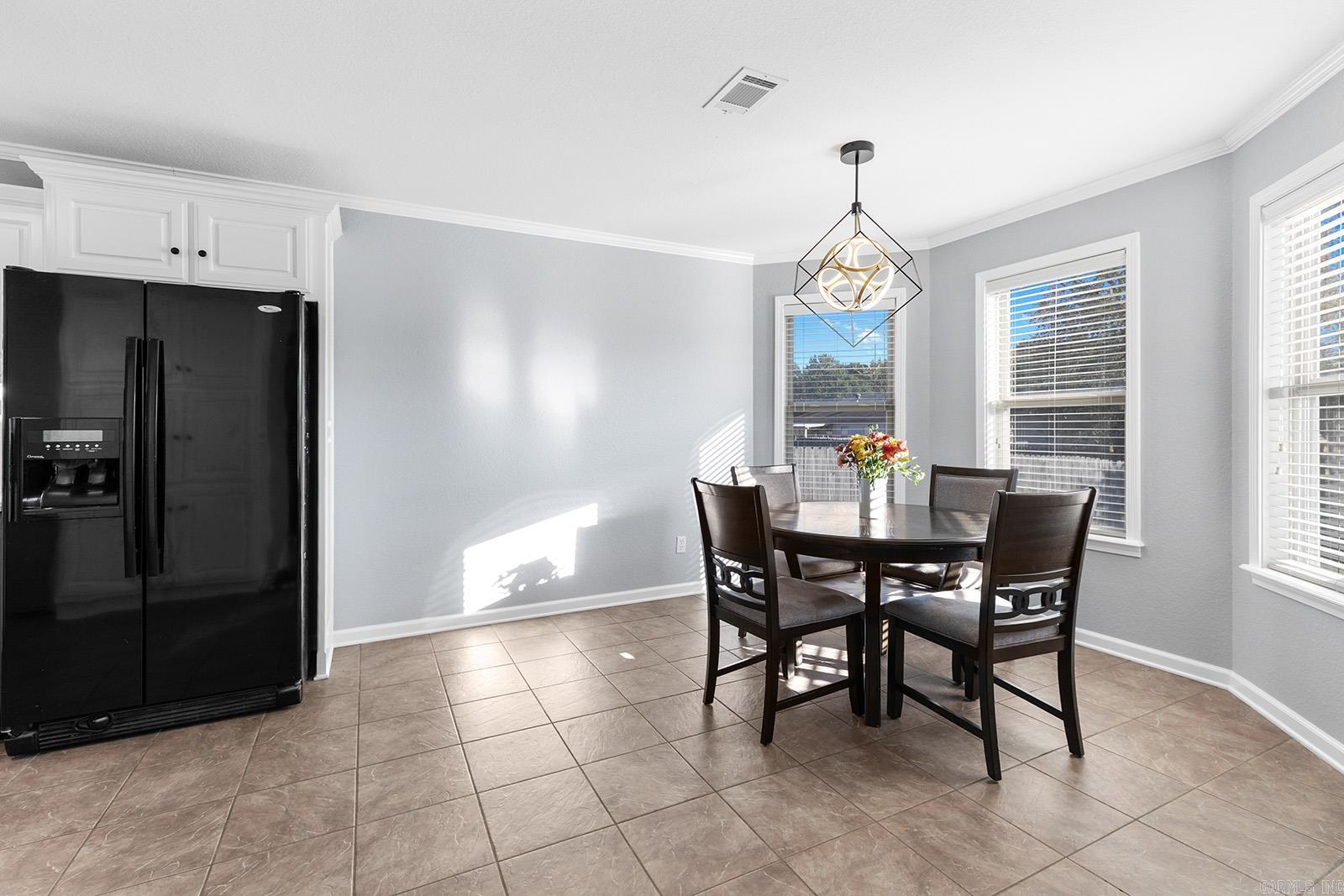 CARRIAGE COURT L - Residential