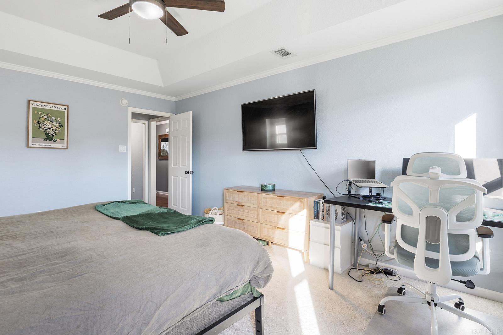 CARRIAGE COURT L - Residential