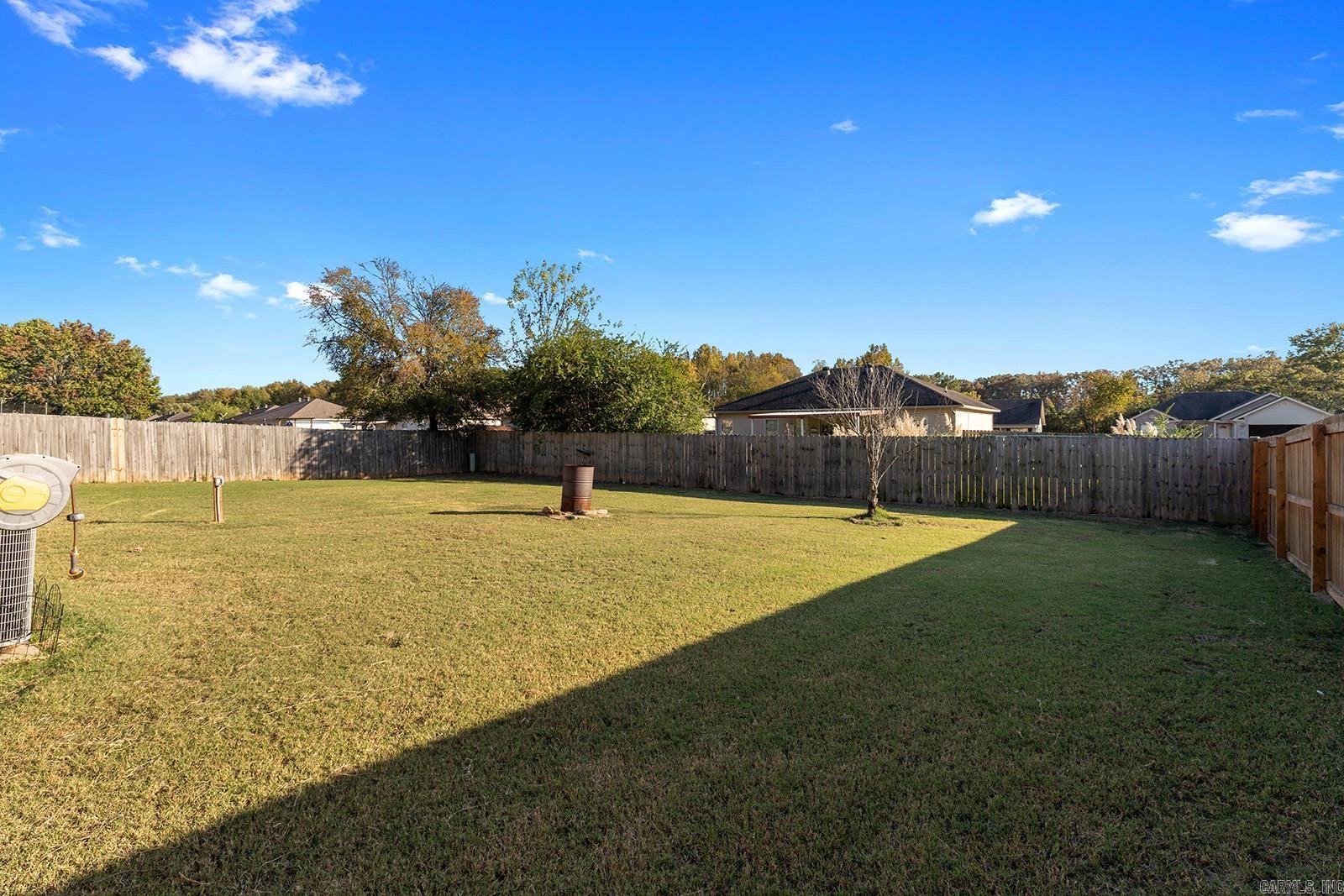 CARRIAGE COURT L - Residential