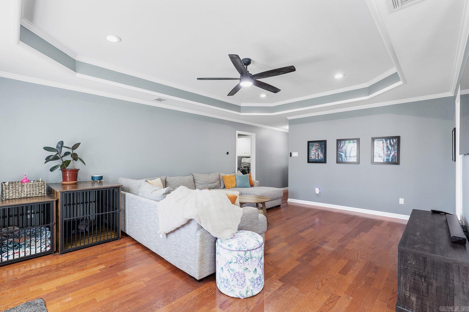 CARRIAGE COURT L - Residential