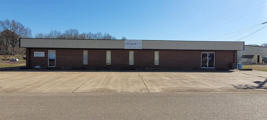 Commercial building for sale in high traffic location centered in the midst of thriving, established businesses. Built in 1985, this property is currently configured with 2 large reception and conference areas, a spacious kitchenette, three bathrooms (2 pc), and eight private offices. With no zoning restrictions and given the prime location of this property, there is great potential for renovating the 2880 sqft and converting this space into an apartment building or daycare facility, both of which are in demand for this area. There is ample space along the front of the building for convenient employee, customer, or resident parking. Drop ceiling, paneling, carpet and vinyl flooring interior. Brick and siding exterior.