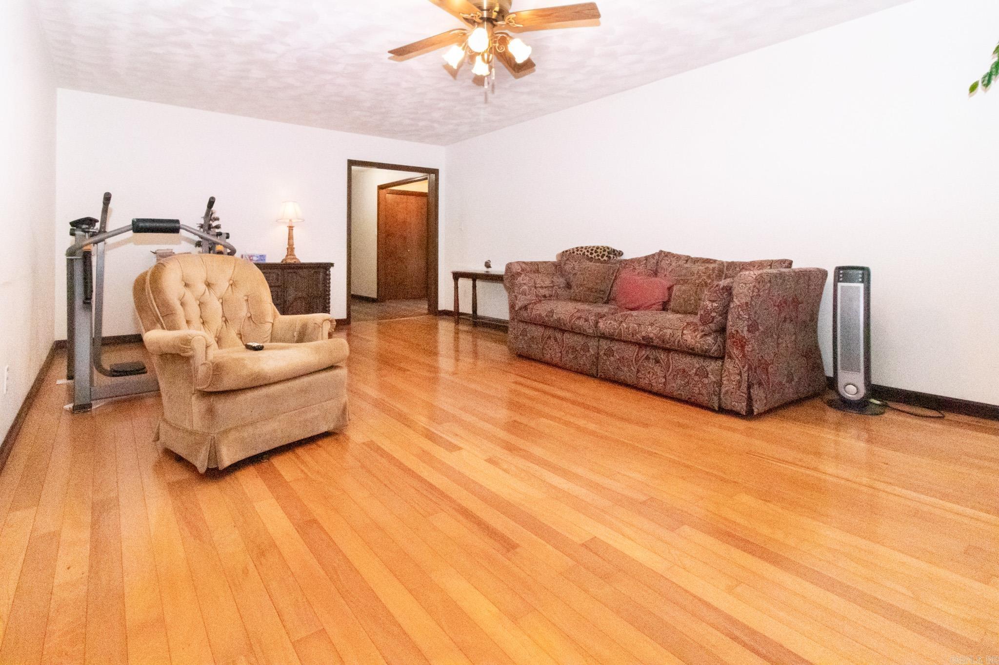 Rankins Oak Forest 3rd - Residential