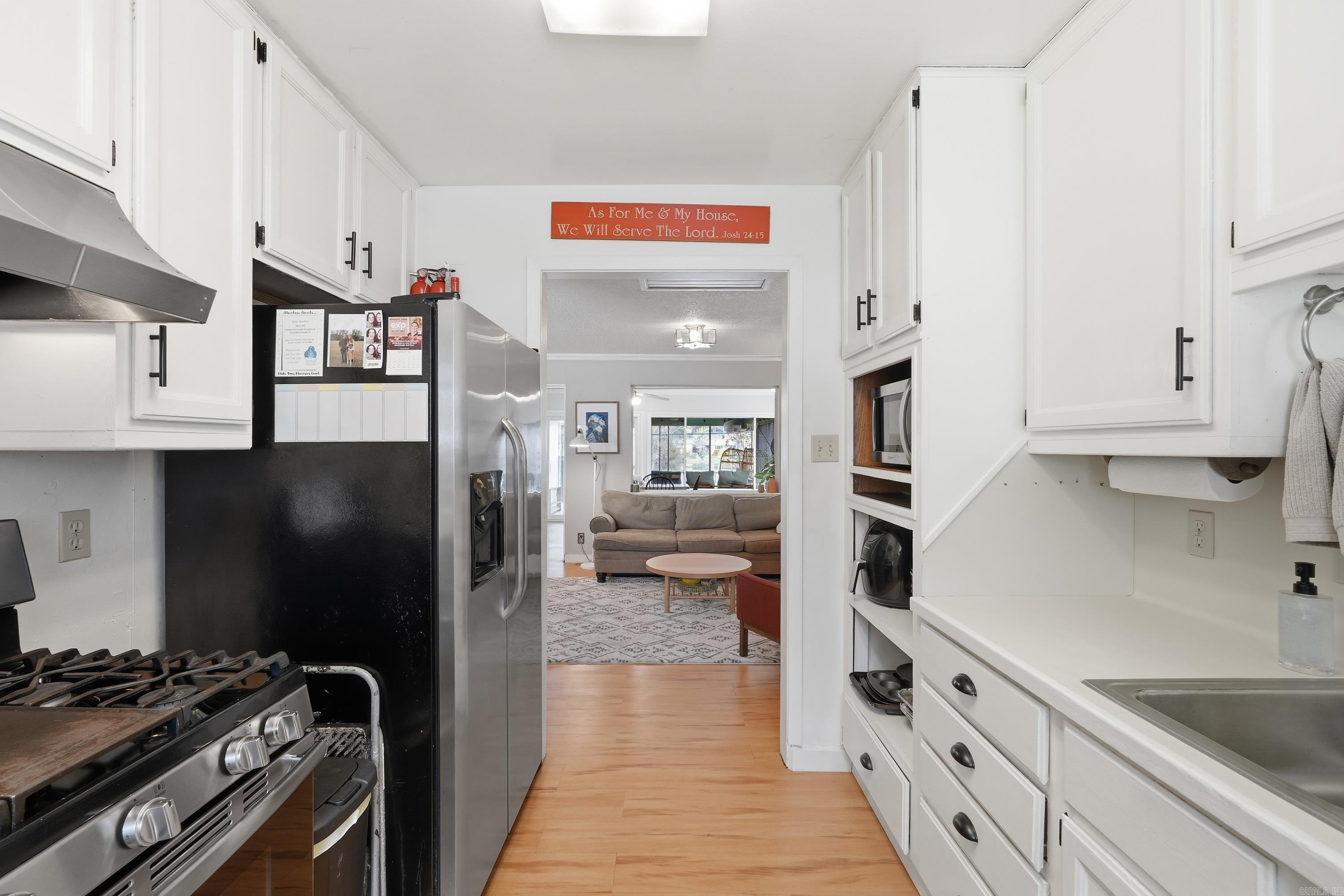 BROADMOOR ADDN - Residential