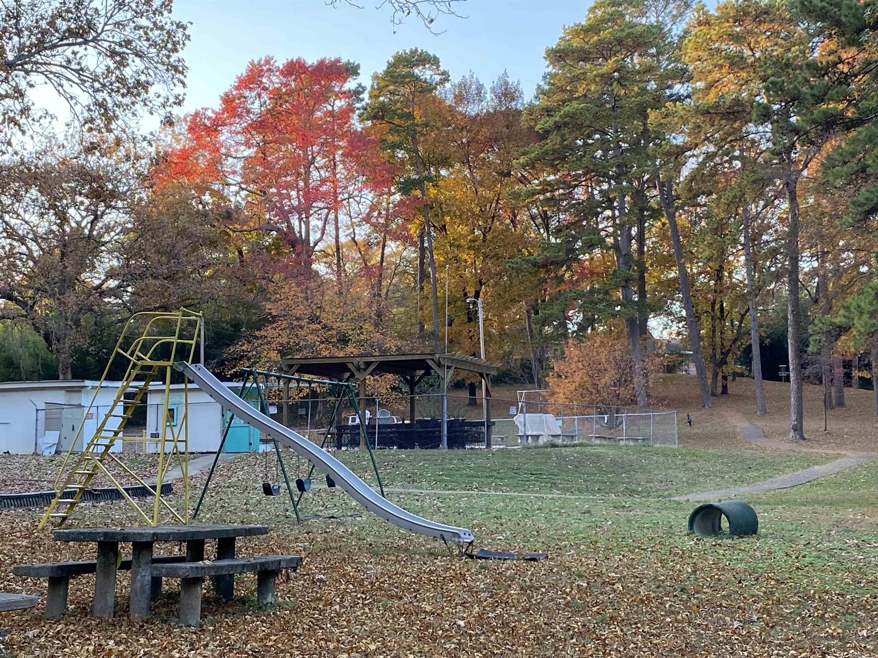 BROADMOOR ADDN - Residential