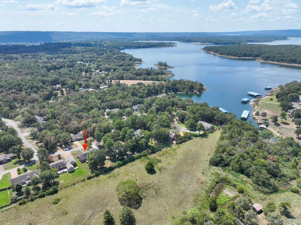 EDGEWATER COVE - Residential