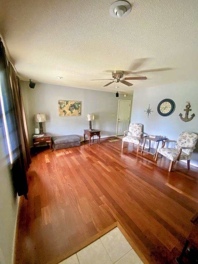 LAKE ADDITION - Residential